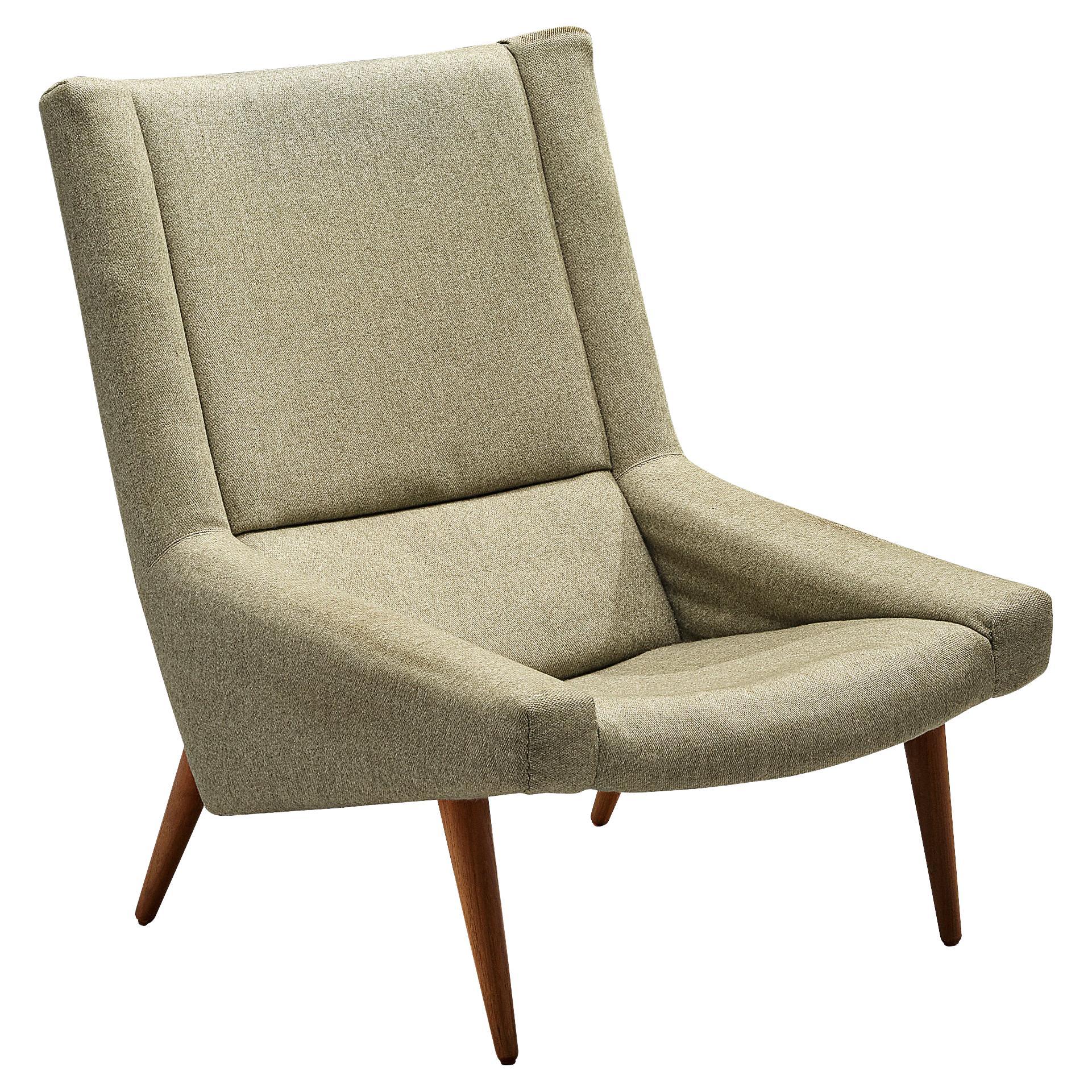 Illum Wikkelsø Lounge Chair Model 50 in Green Upholstery