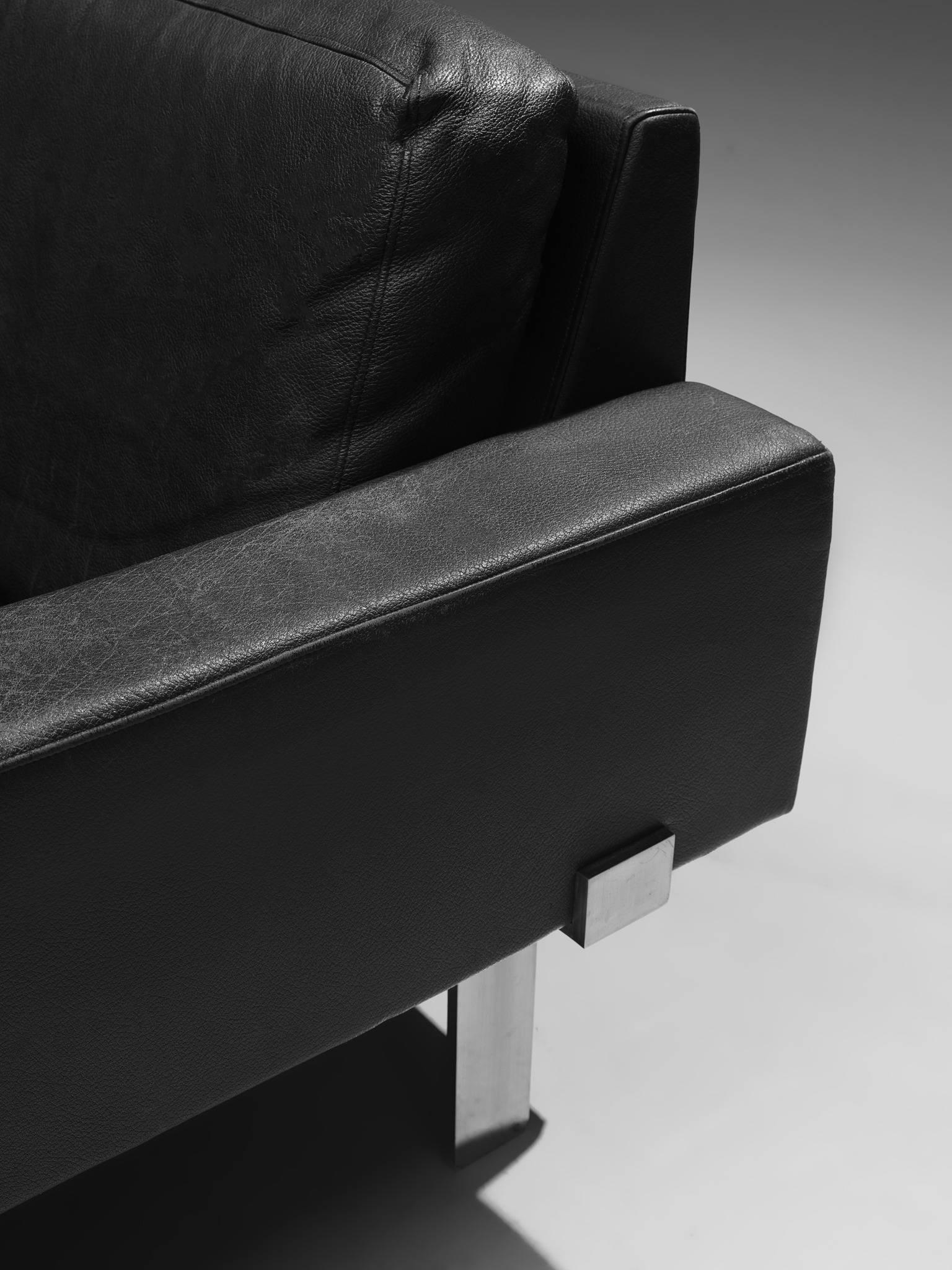 Danish Illum Wikkelsø Lounge Chair in Leather and Steel