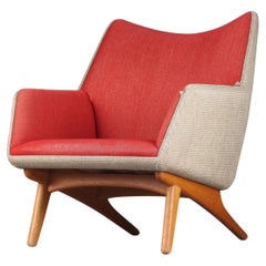Illum Wikkelsø Lounge Chair in Red + Cream Wool