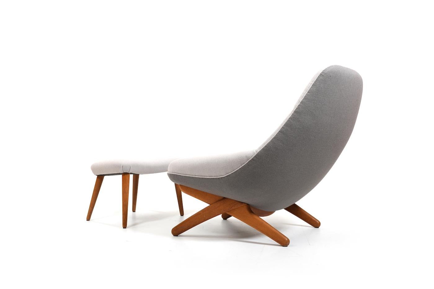 Illum Wikkelsø Lounge Chair Model 'ML91' 1950s / New Upholstered ! Bon état - En vente à Handewitt, DE