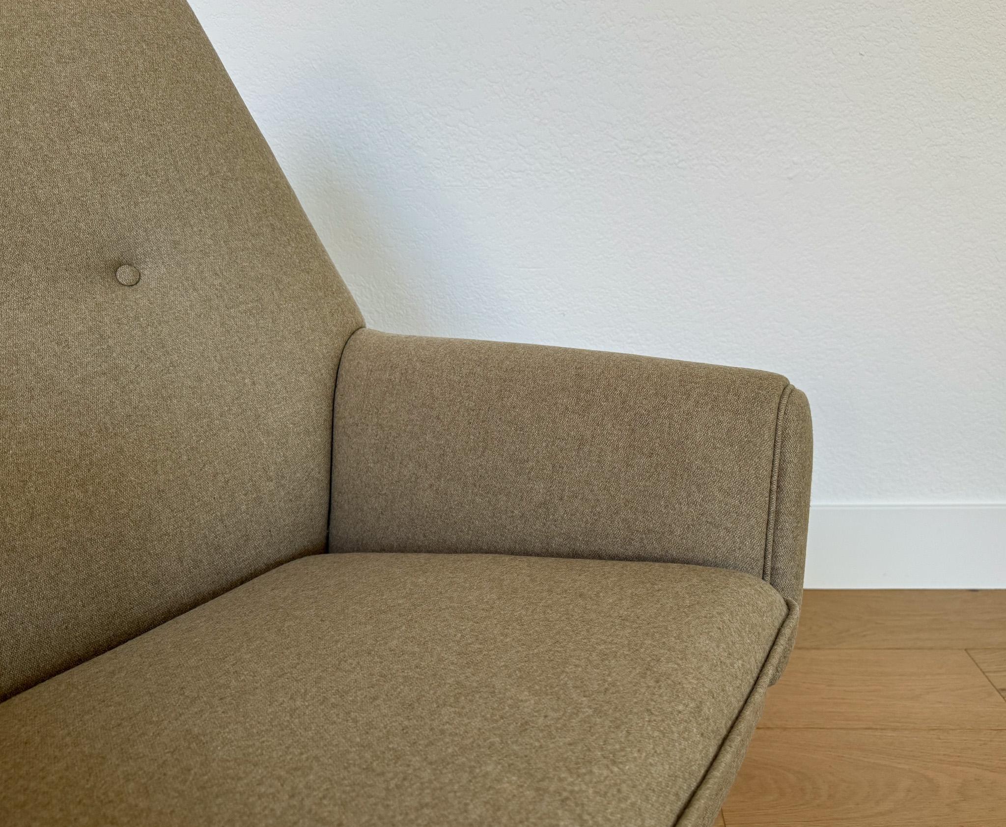 Illum Wikkelsø Lounge Chair & Ottoman for A. Mikael Laursen & Søn, Denmark, 60's 7