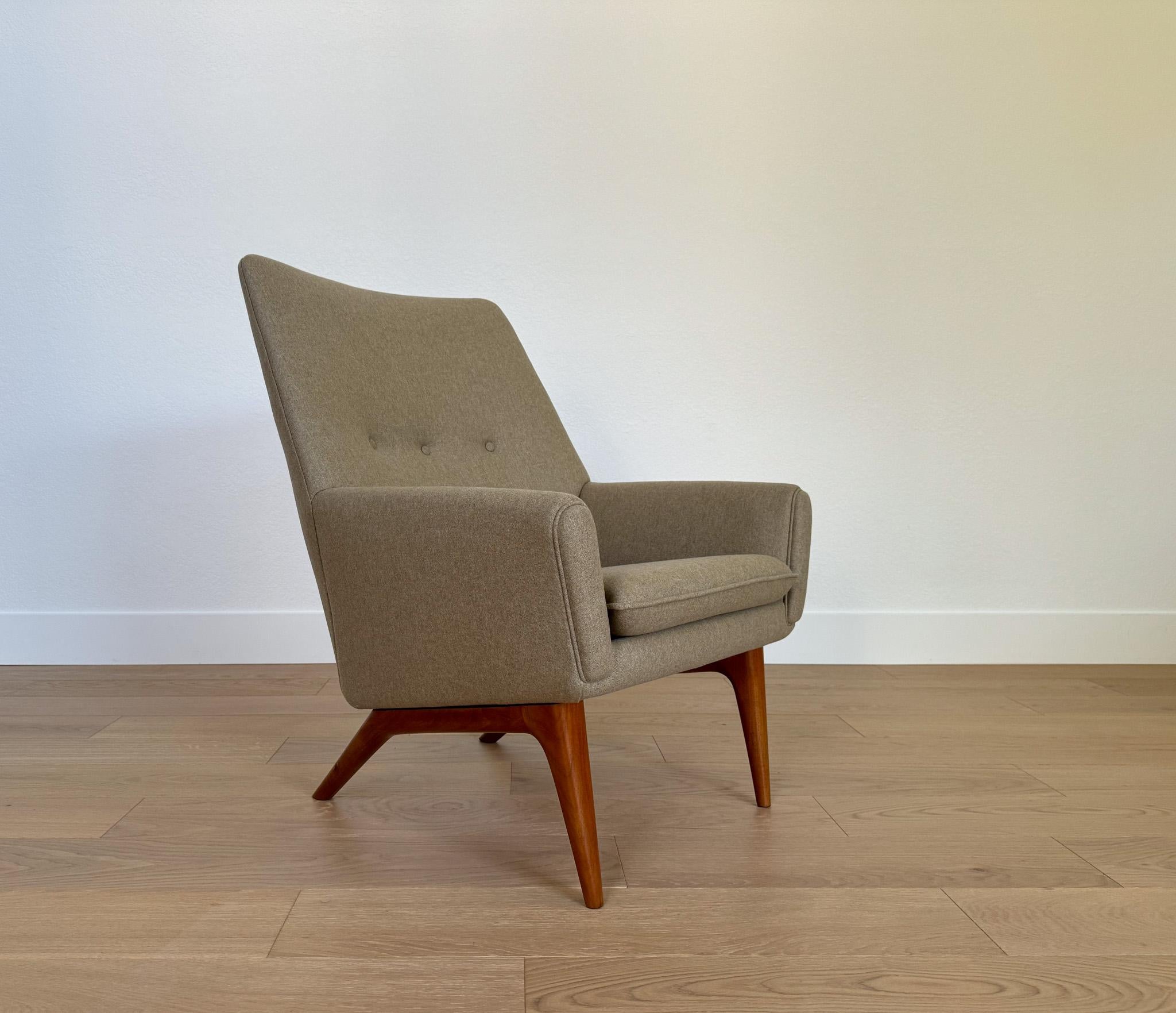 Illum Wikkelsø Lounge Chair & Ottoman for A. Mikael Laursen & Søn, Denmark, 60's 8