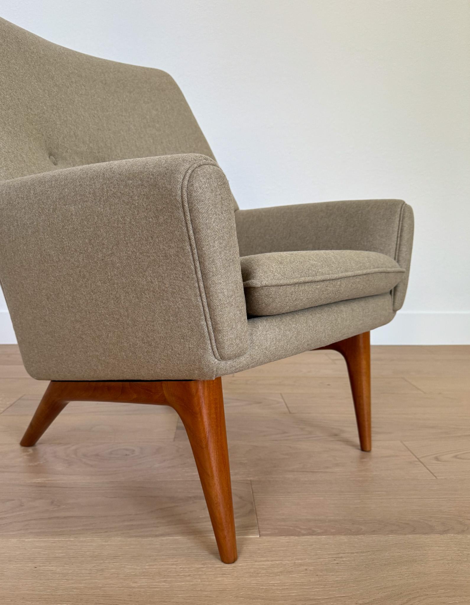 Illum Wikkelsø Lounge Chair & Ottoman for A. Mikael Laursen & Søn, Denmark, 60's 9