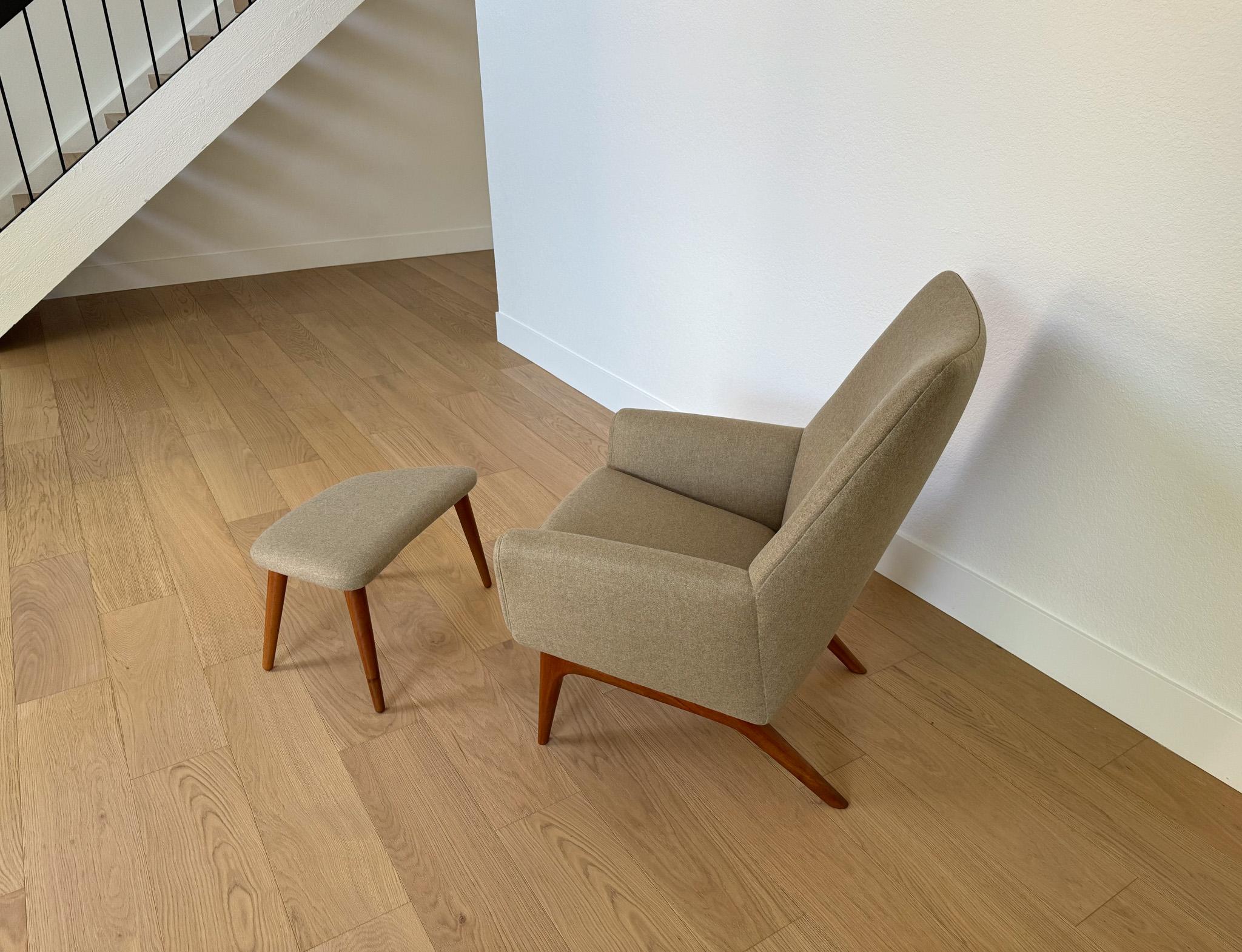 Mid-Century Modern Illum Wikkelsø Lounge Chair & Ottoman for A. Mikael Laursen & Søn, Denmark, 60's