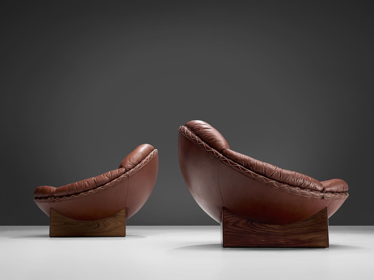 Scandinavian Modern Illum Wikkelsø Lounge Chairs in Original Leather and Rosewood