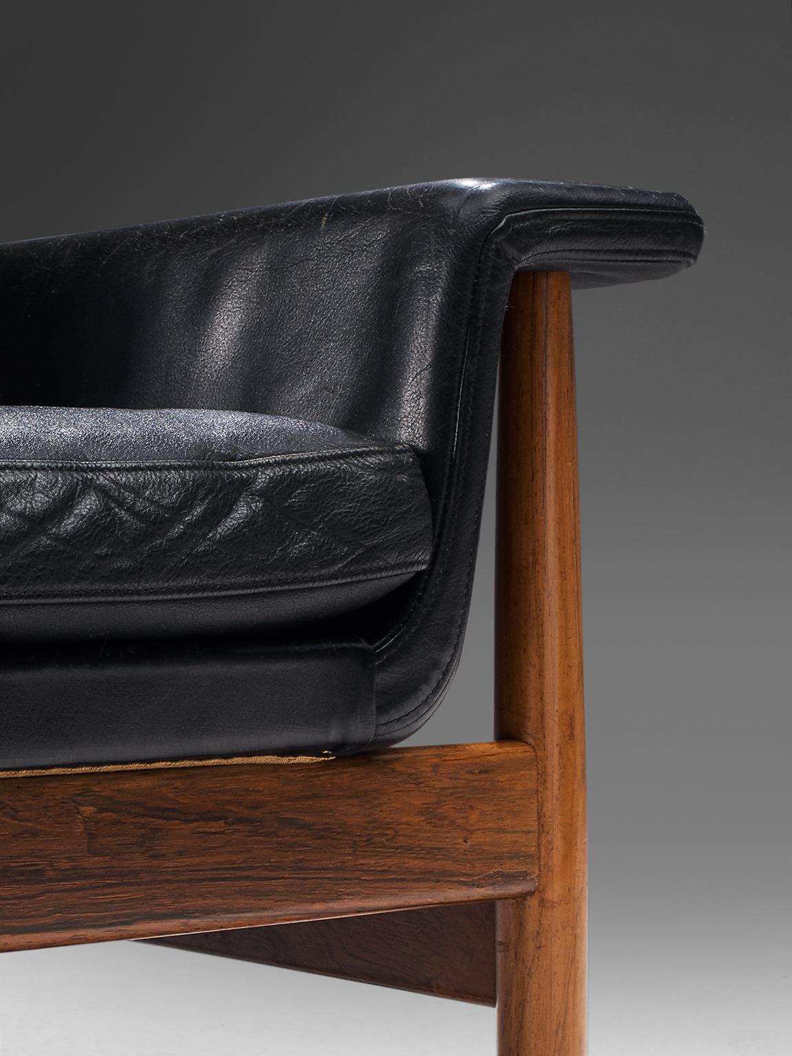 Illum Wikkelsø Lounge Chairs with Black Leather and Rosewood 3