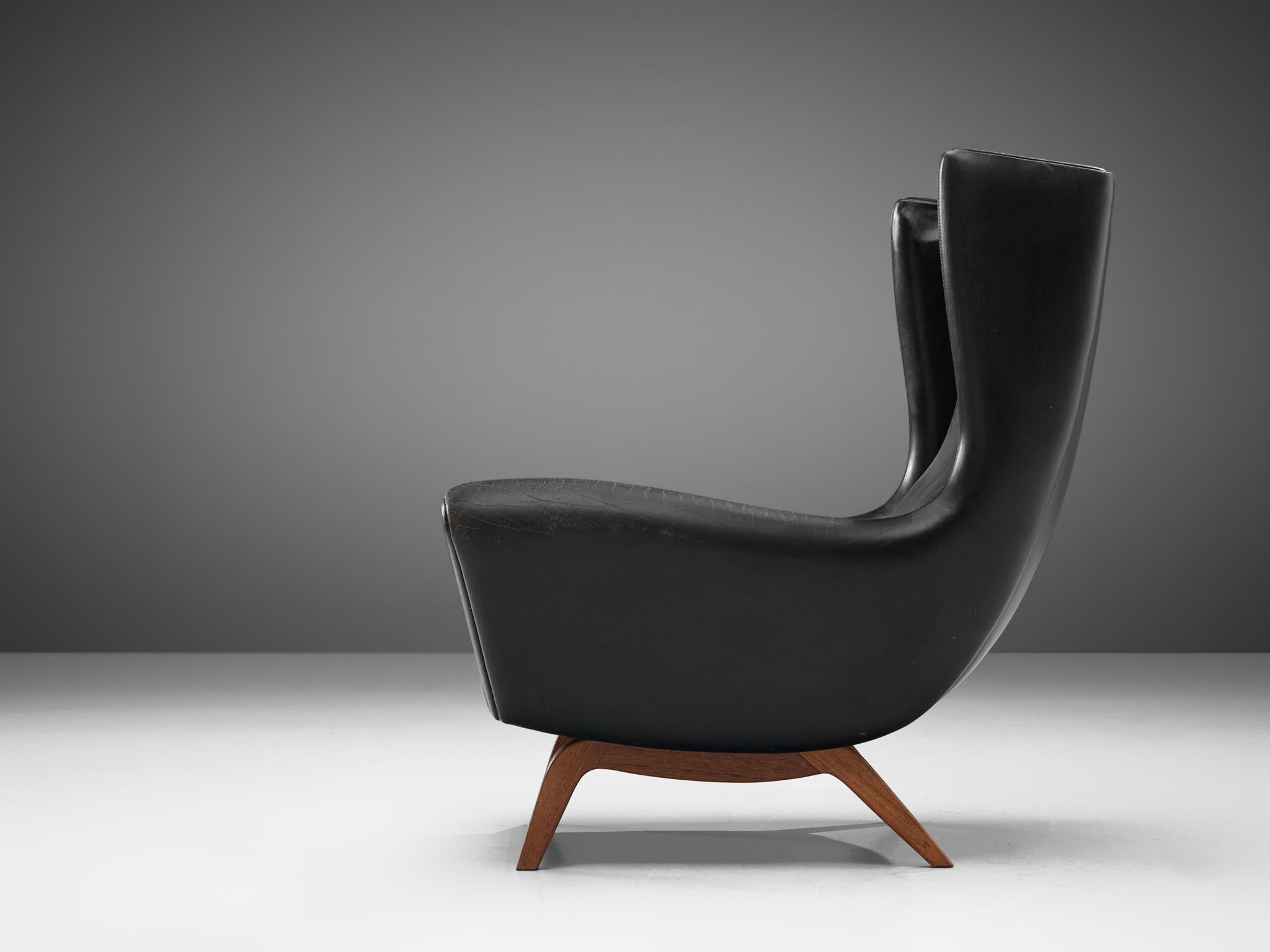 Scandinavian Modern Illum Wikkelsø Original Leather Lounge Chair