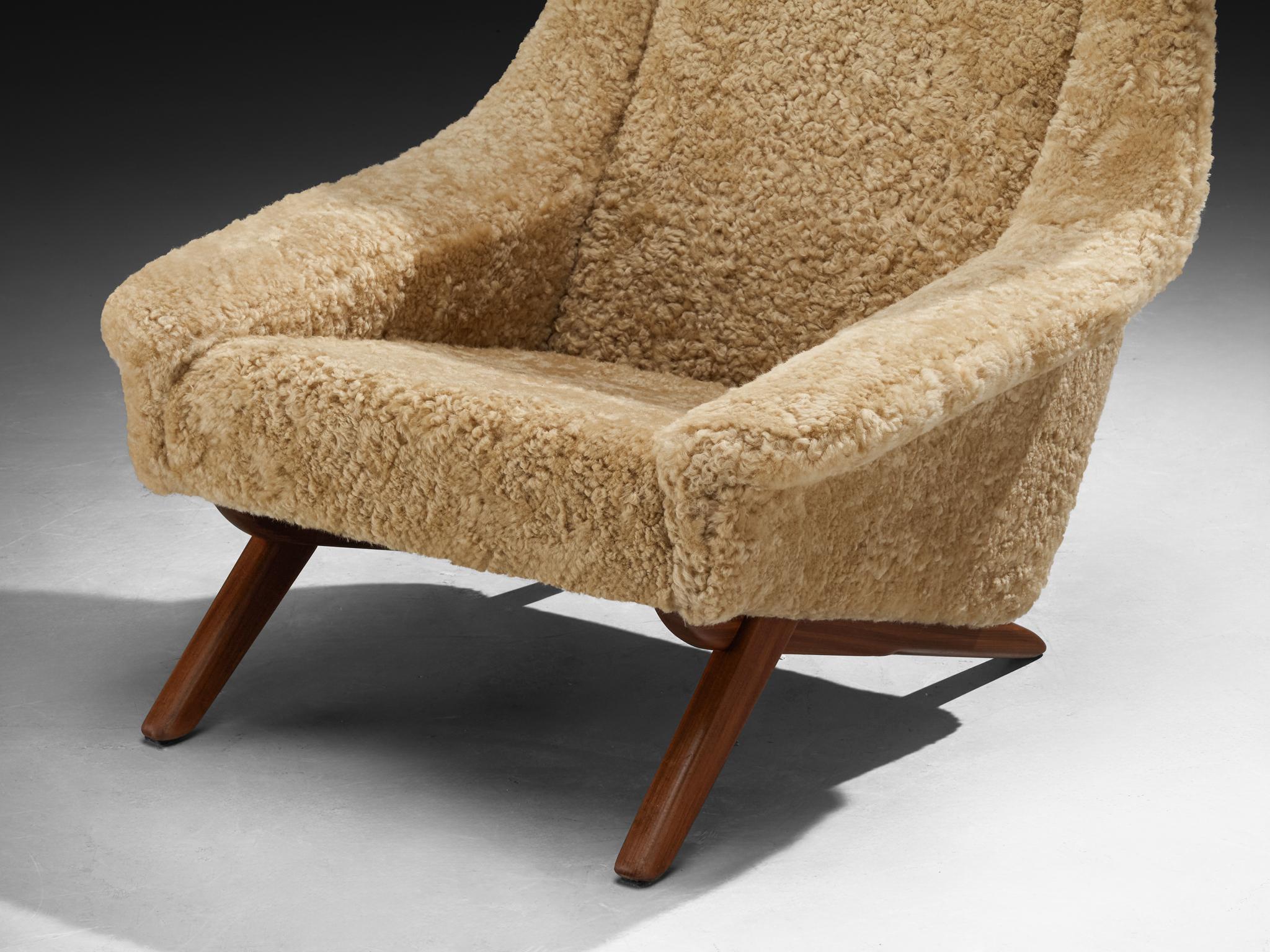 Illum Wikkelsø 'Ox' Loungesessel aus Schafsleder im Angebot 3