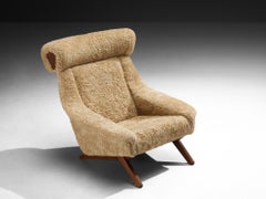 Illum Wikkelsø 'Ox' Lounge Chairs in Beige Sheepskin