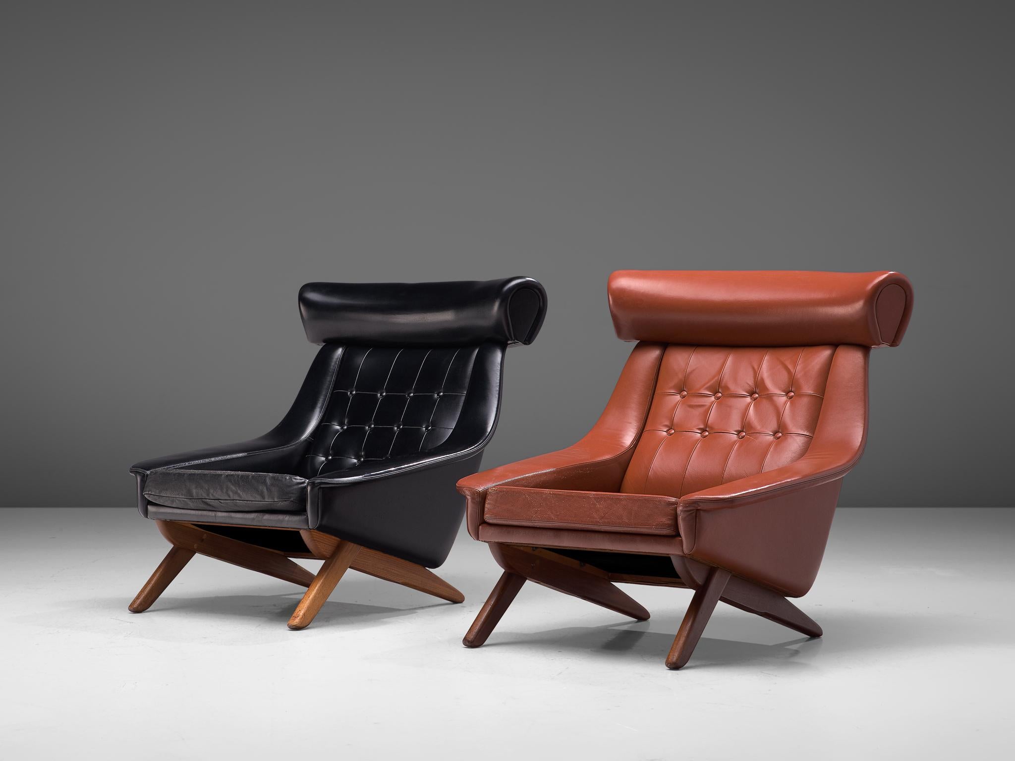 Illum Wikkelsø, lounge chairs model ‘Ox’, leatherette, wood, Denmark, 1960s

Due to the prominent horizontal headrest this lounge chair by Illum Wikkelsø is nicknamed ‘Ox’. In a way, it also visually refers to Hans J. Wegner’s ‘Ox’ chair (1960).