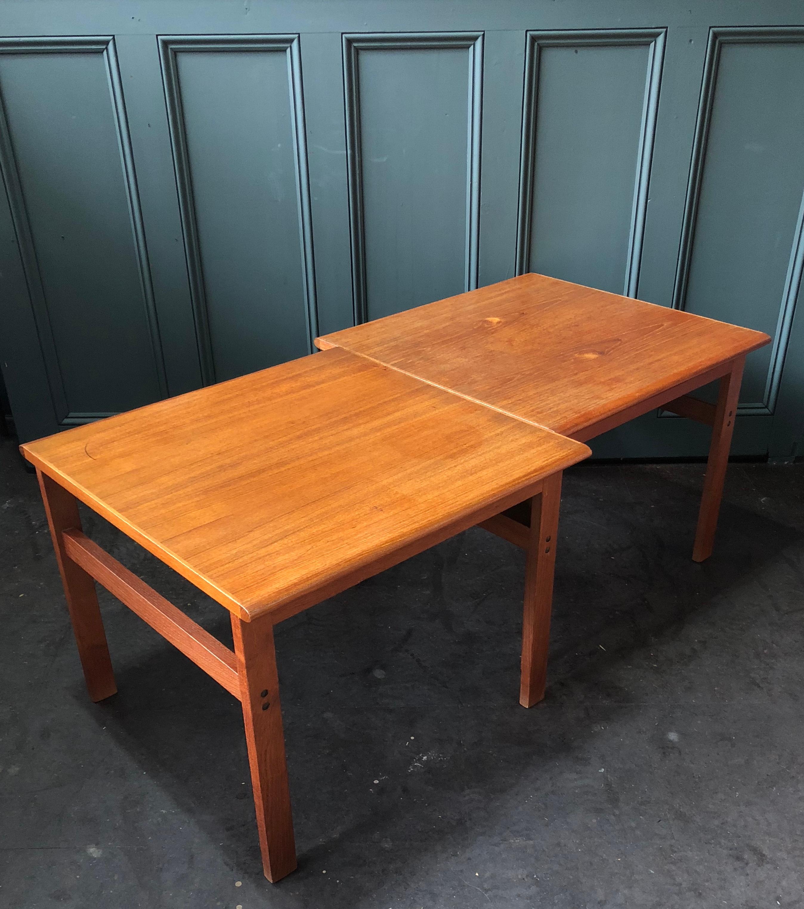 A pair of ‘Capella’ design teak coffee tables by Illum Wikkelsø. Manufactured by N. Eilersen, Denmark, 1960s. Easily dismantled (and assembled0 for safe shipping.