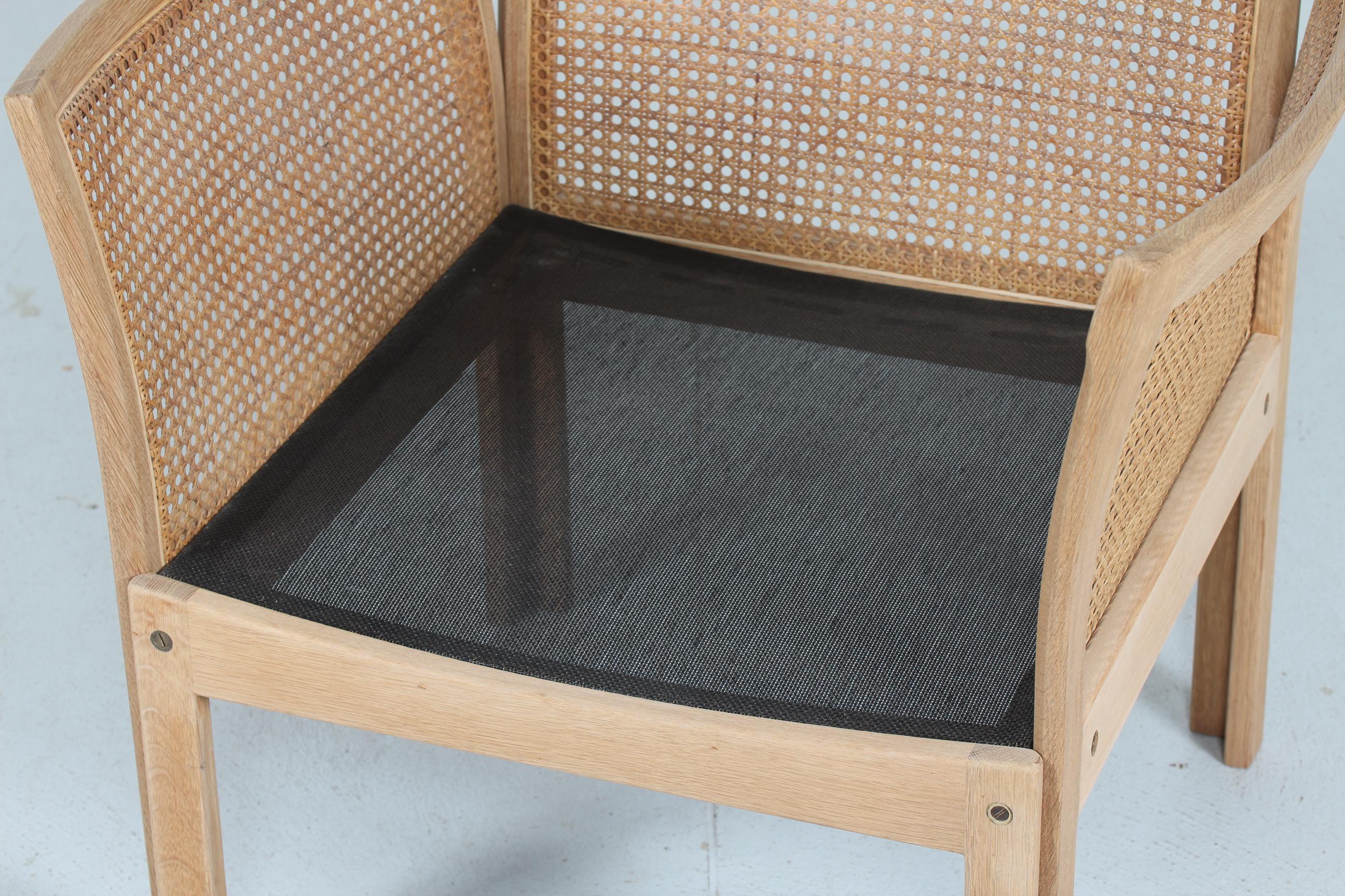 Illum Wikkelsø Plexus Chair of Oak with New Black Leather Upholstery, Denmark 1