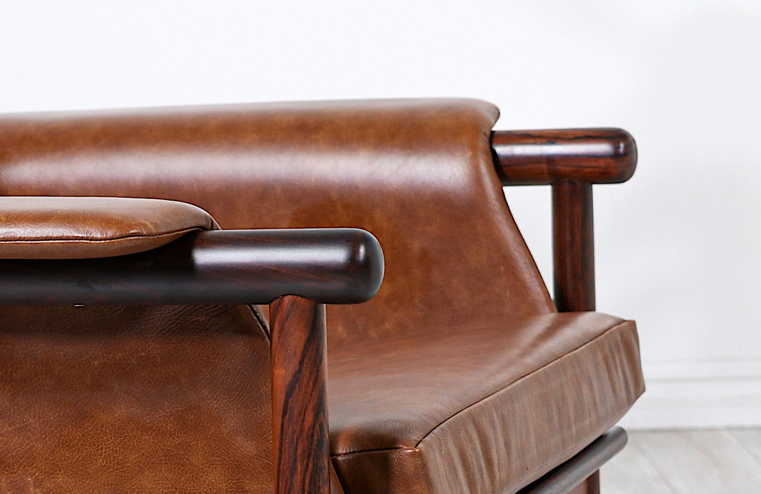 Mid-20th Century Illum Wikkelsø Rosewood & Cognac Leather Lounge Chair for Koefoed's Møbelfabrik