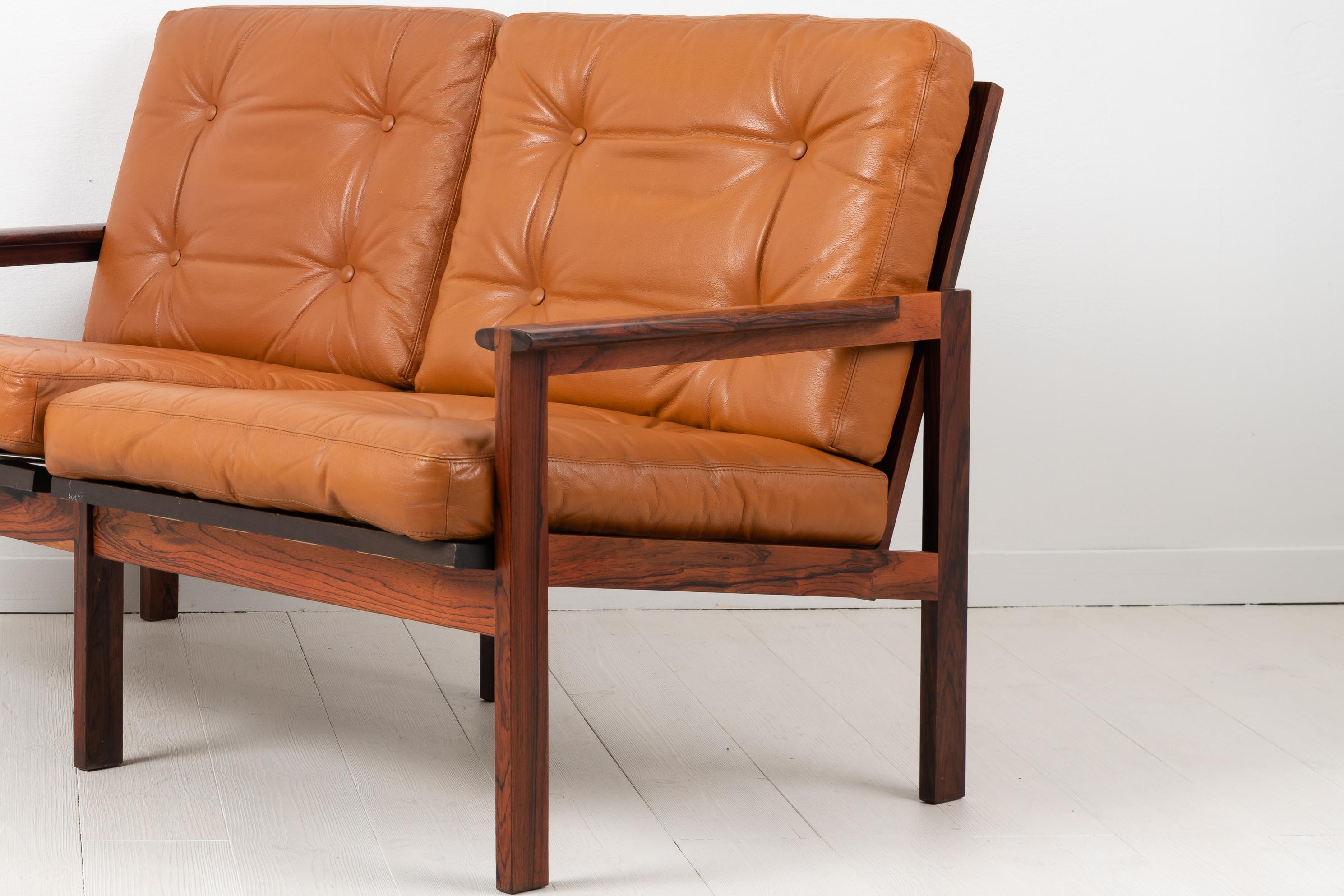 Illum Wikkelsø Scandinavian Modern Leather 'Capella' Sofa In Good Condition For Sale In Kramfors, SE