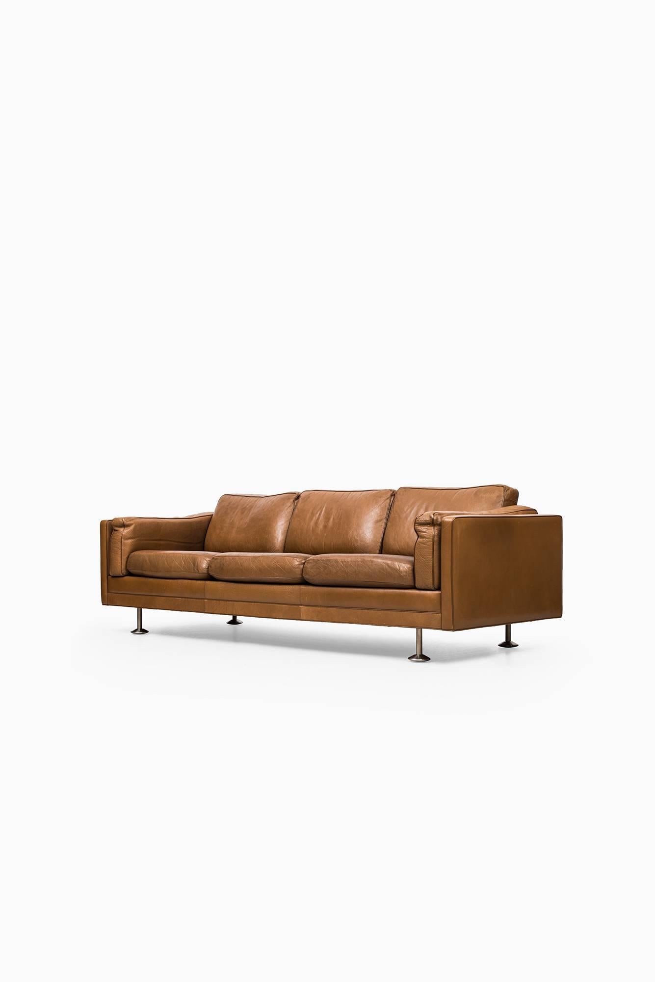 Scandinavian Modern Illum Wikkelsø Sofa in Brown Leather Produced in Denmark