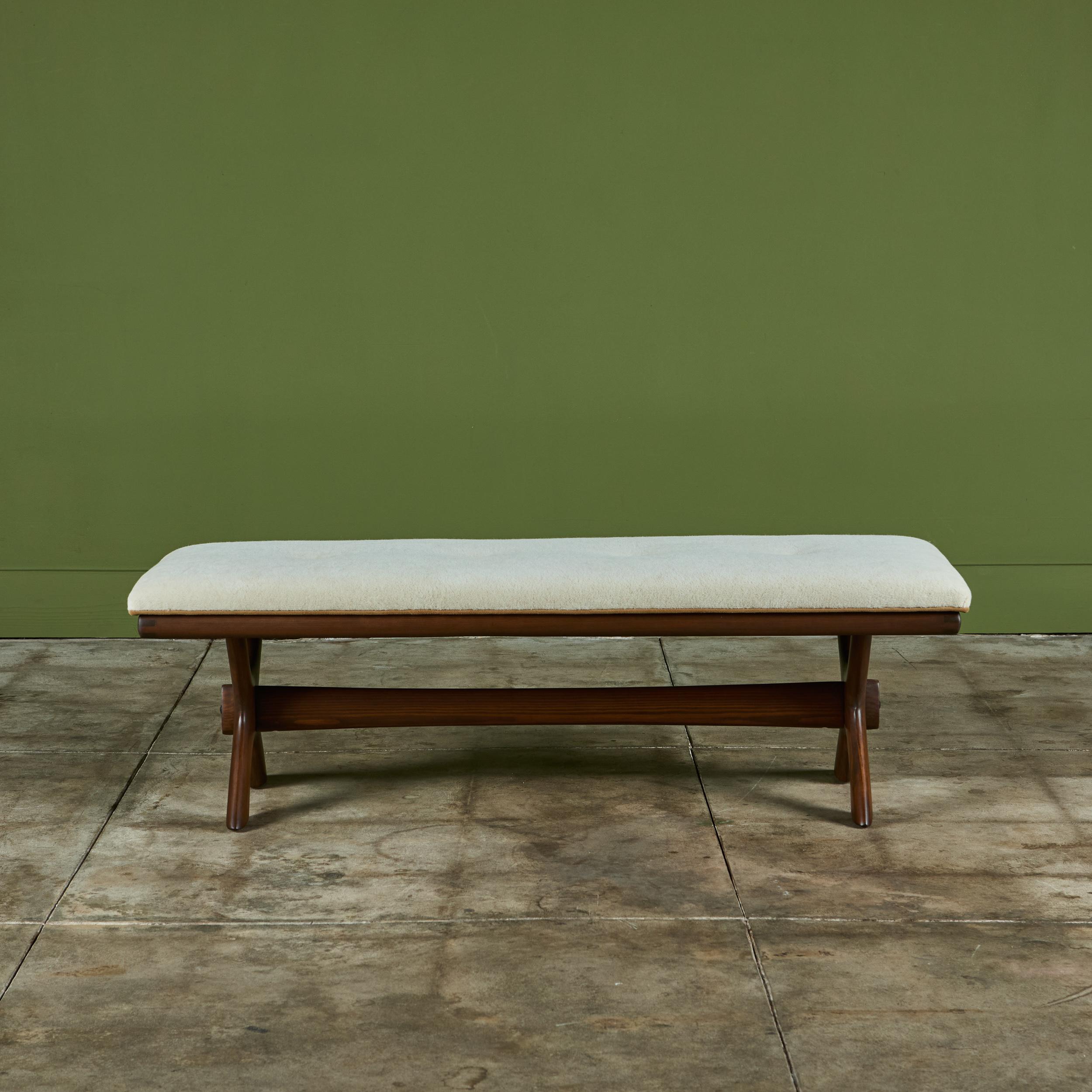 Illum Style Wikkelsø Bench Upholstering en vente 1