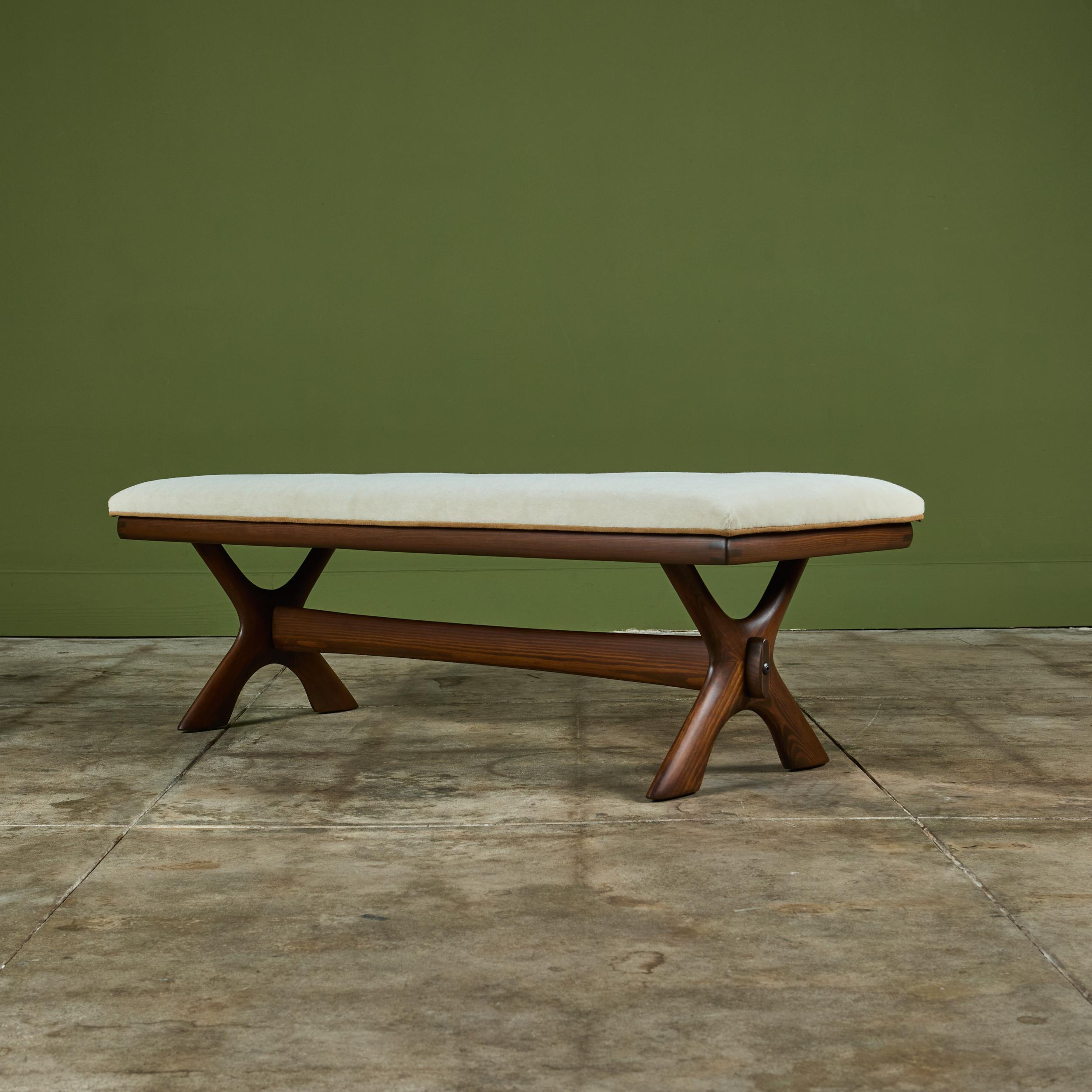 Illum Style Wikkelsø Bench Upholstering en vente 2