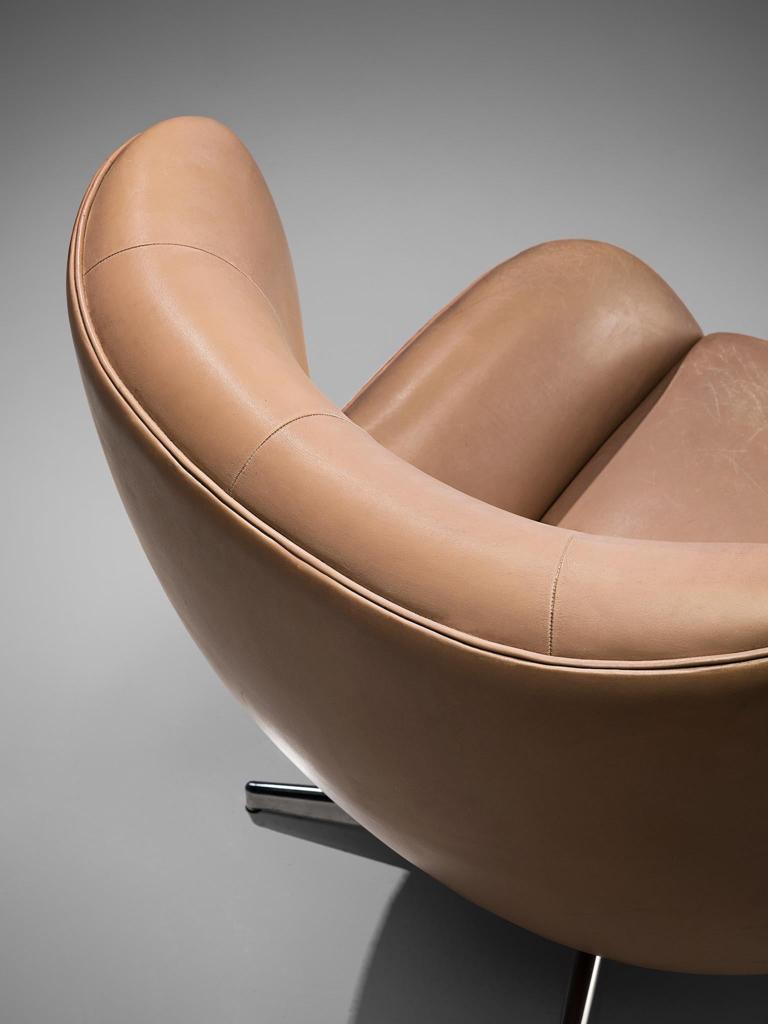 Illum Wikkelsø Swivel Leather Lounge Chair, 1960s 1
