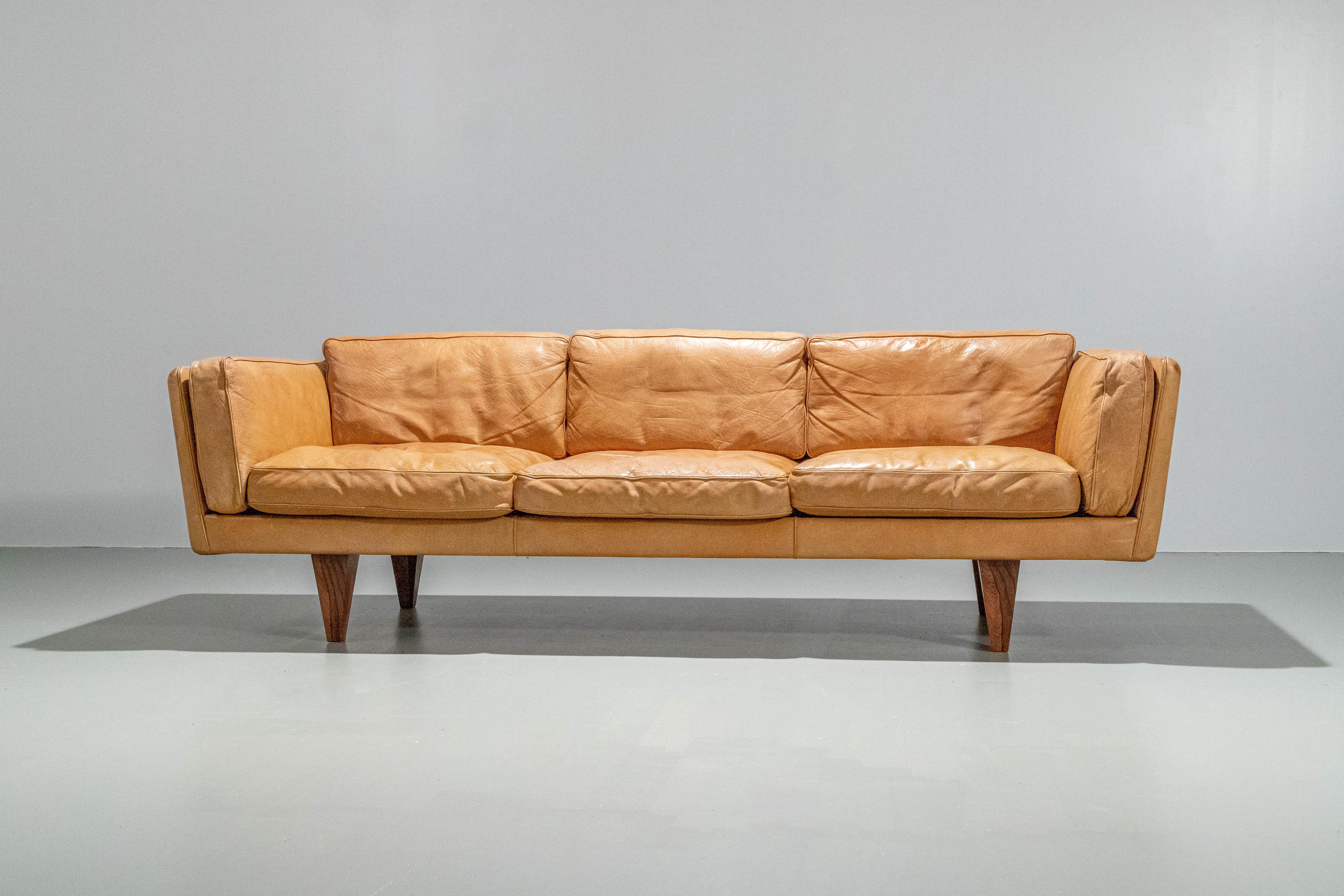 Danish Illum Wikkelsø Three-Seat ‘V11’ Sofa by Holger Christiansen, Denmark, 1960s