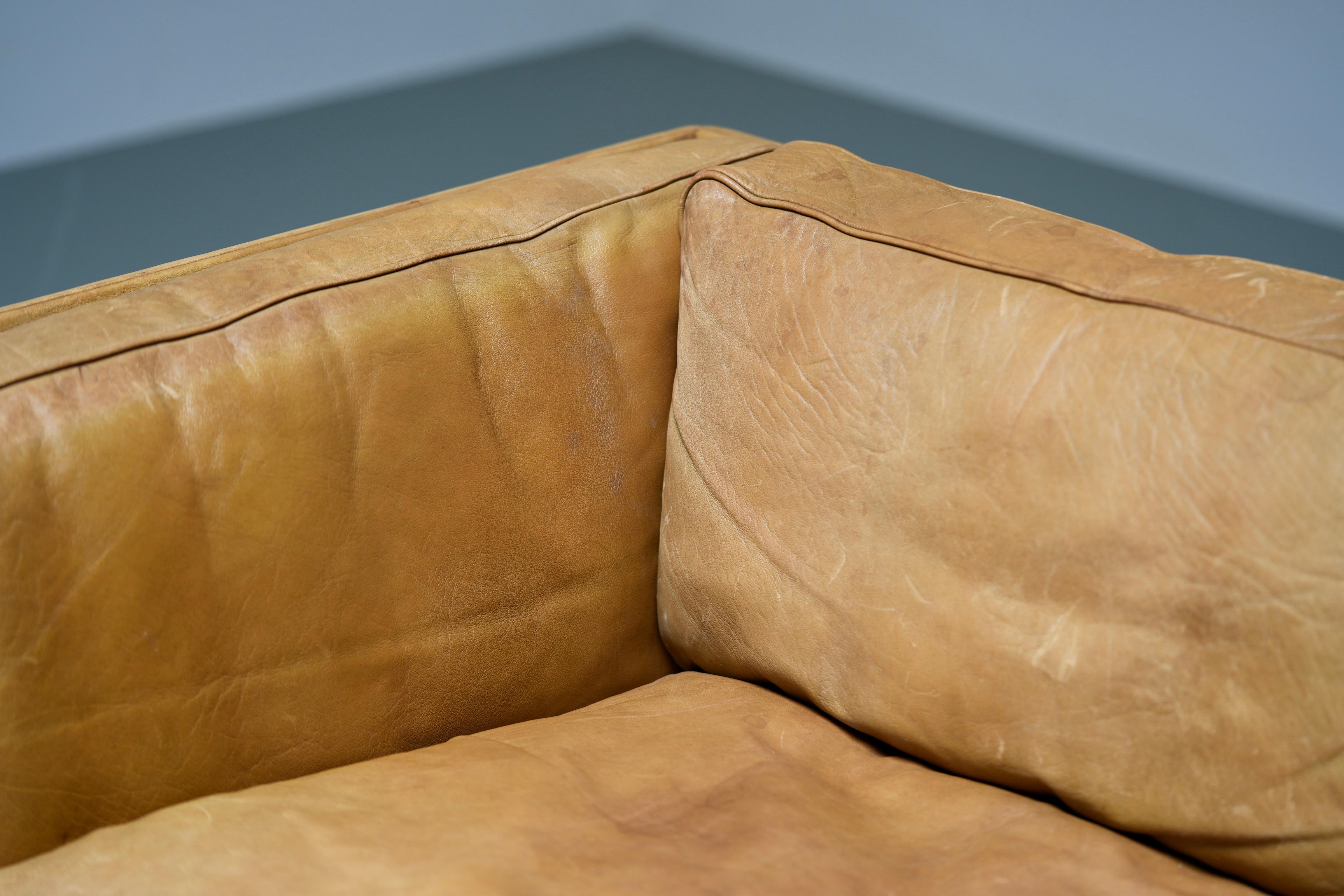 Illum Wikkelsø Three-Seat ‘V11’ Sofa in Cognac Leather, Denmark, 1960s For Sale 1