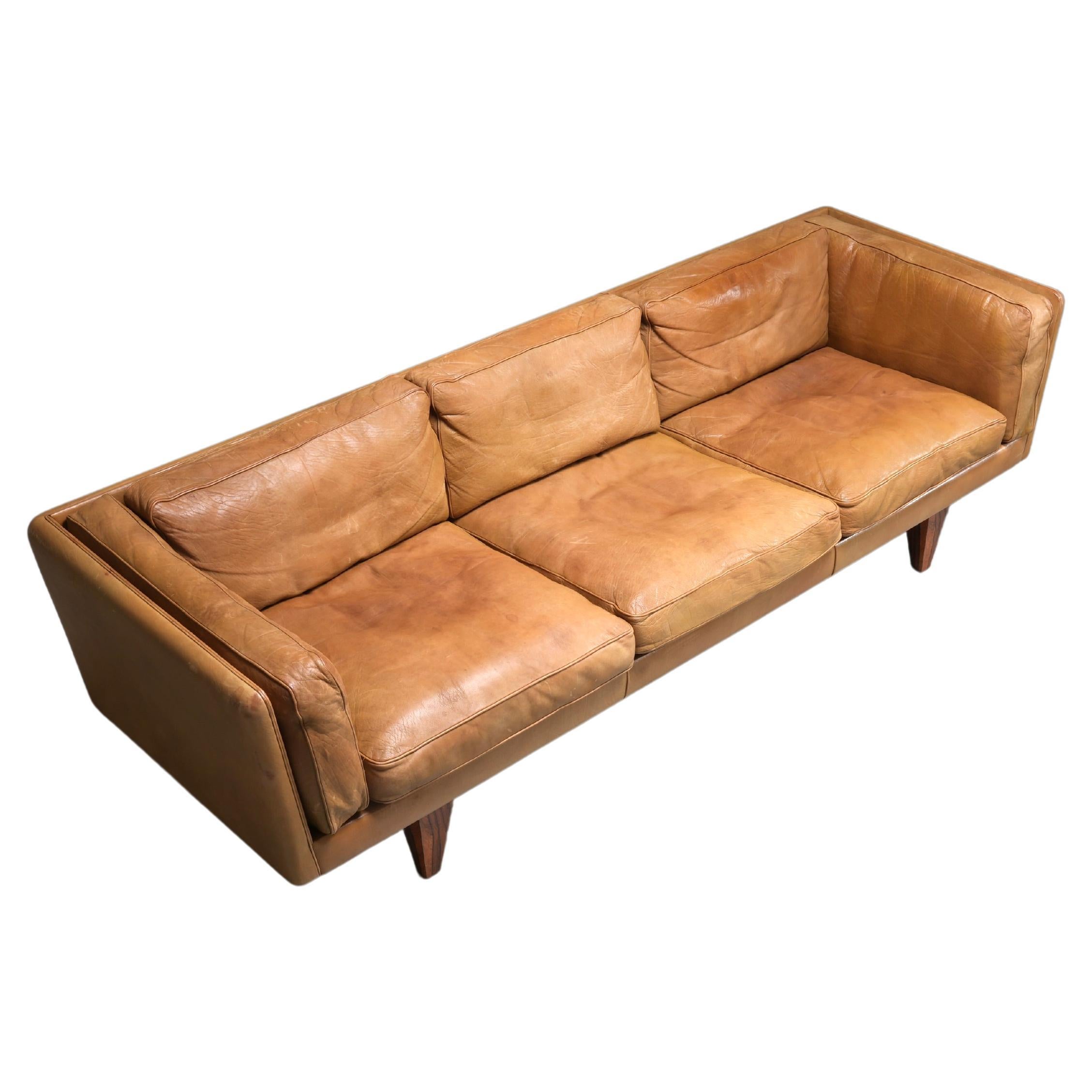 Illum Wikkelsø Three-Seat ‘V11’ Sofa in Cognac Leather, Denmark, 1960s For Sale