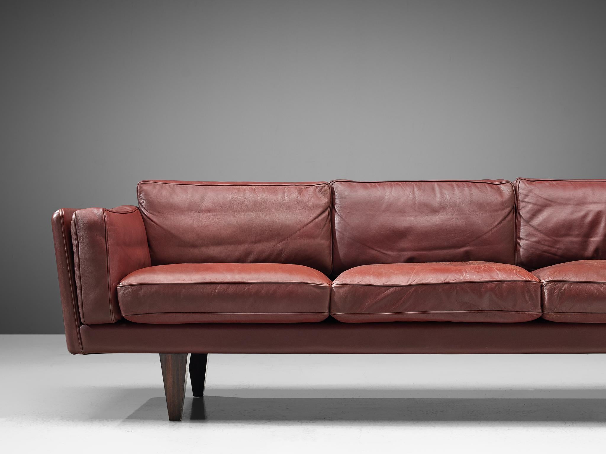 Illum Wikkelsø Three-Seat Sofa in Burgundy Leather Fully Restored 2