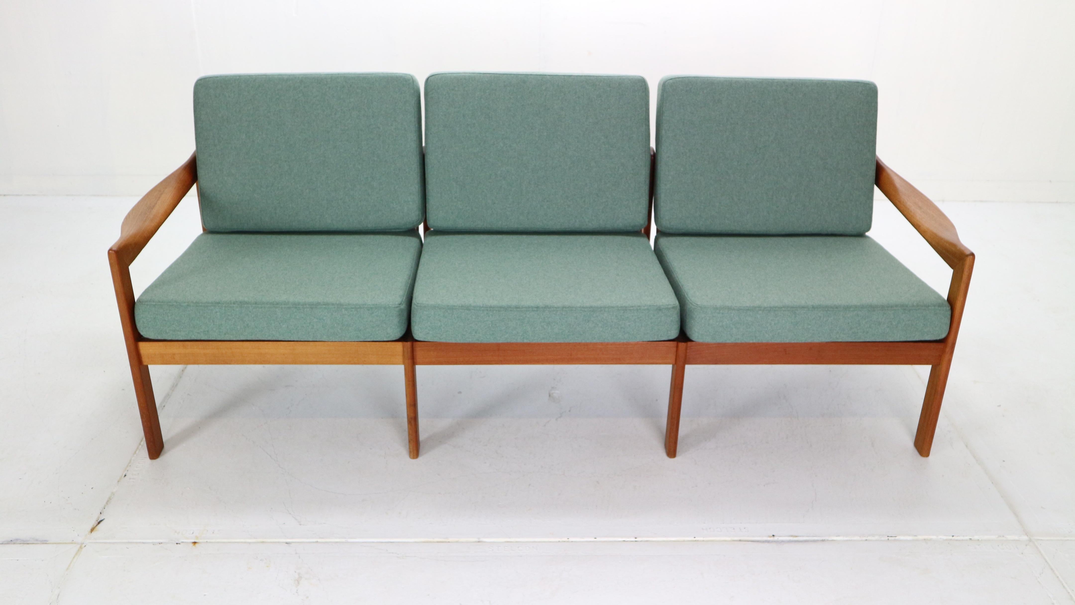 Danish Illum Wikkelsø Three-Seat Teak Sofa for Niels Eilersen, 1960, Denmark