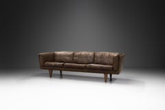 Illum Wikkelsø "V11" Brown Leather Sofa for Holger Christiansen, Denmark 1960s