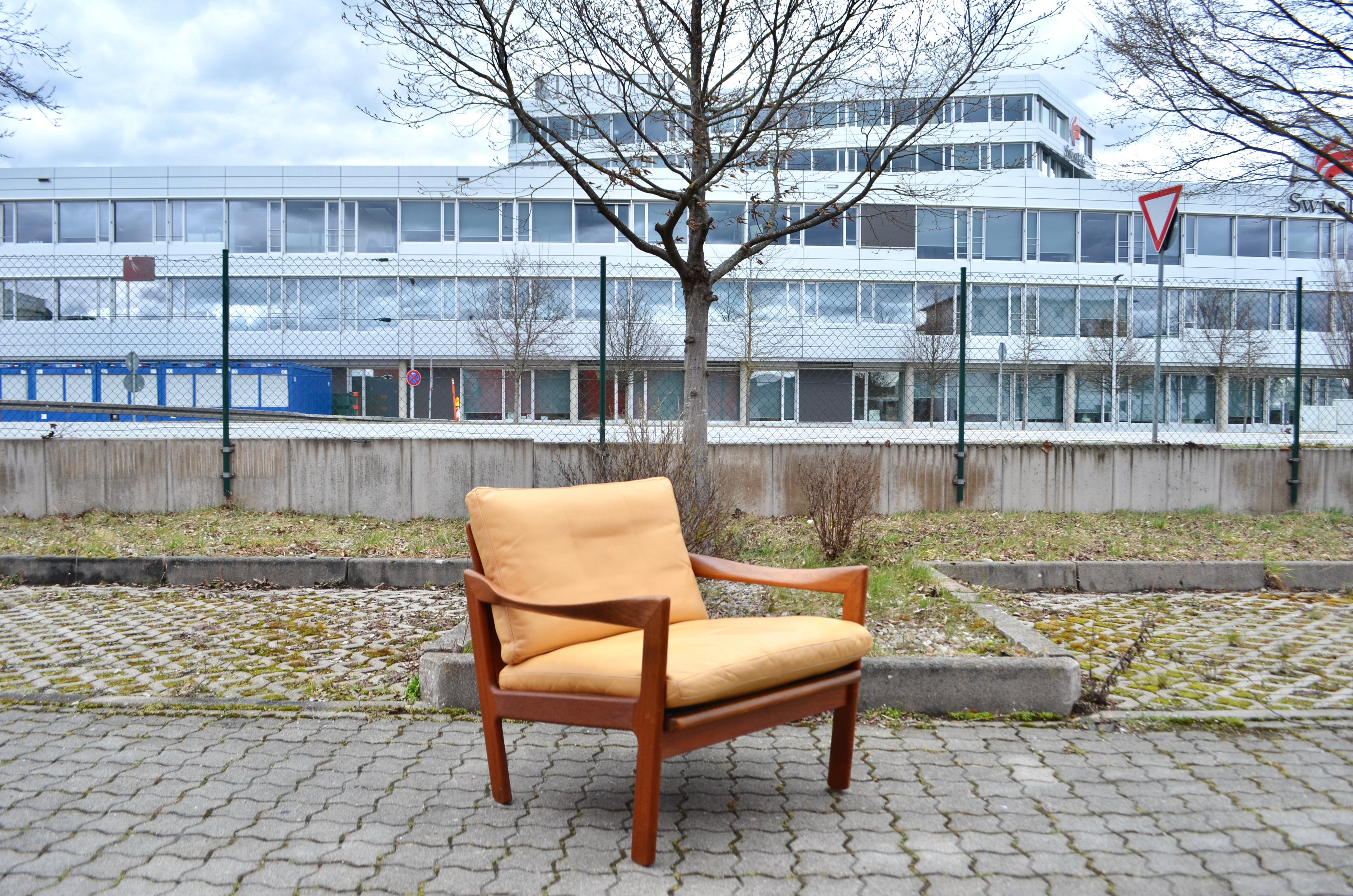 Danish Illum Wikkelsø Wikkelsoe Leather Teak Armchair Chair Ocher Niels Eilersen  For Sale