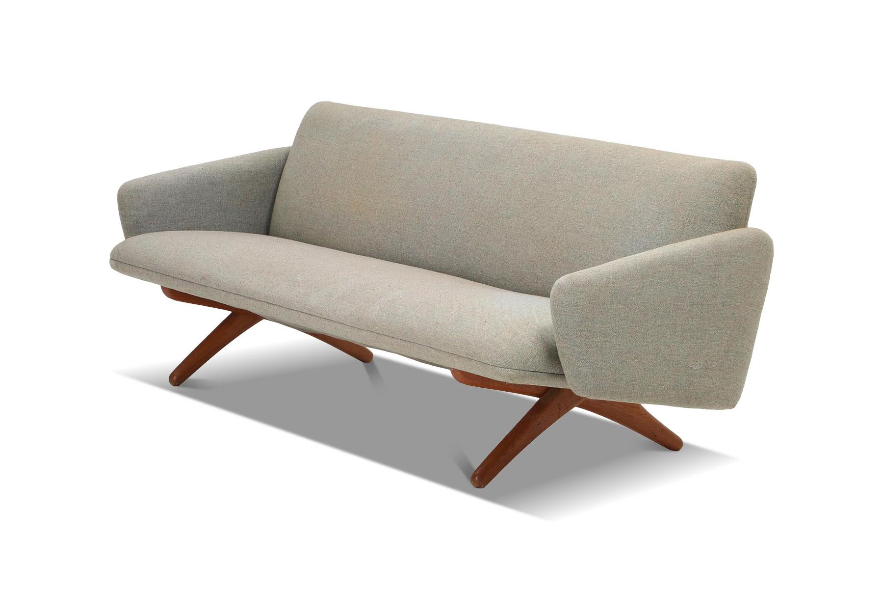 Danish Illum Wikkelsø X-leg Sofa For Sale