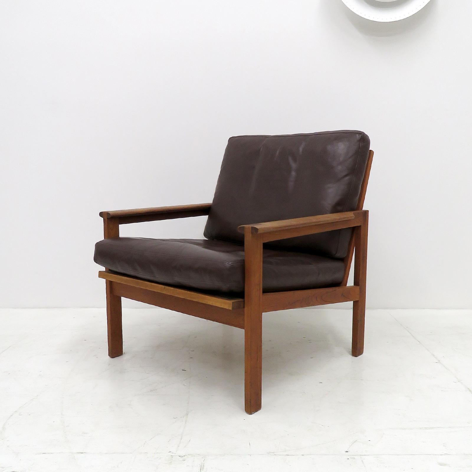 Scandinave moderne Fauteuils de la série Capella d'Illum Wikkelsøe, 1950 en vente