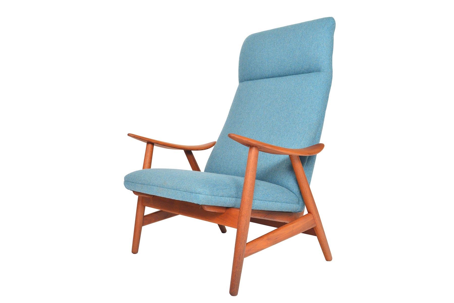 Illum Wikkelso 10H Teak Highback Lounge Chair 5