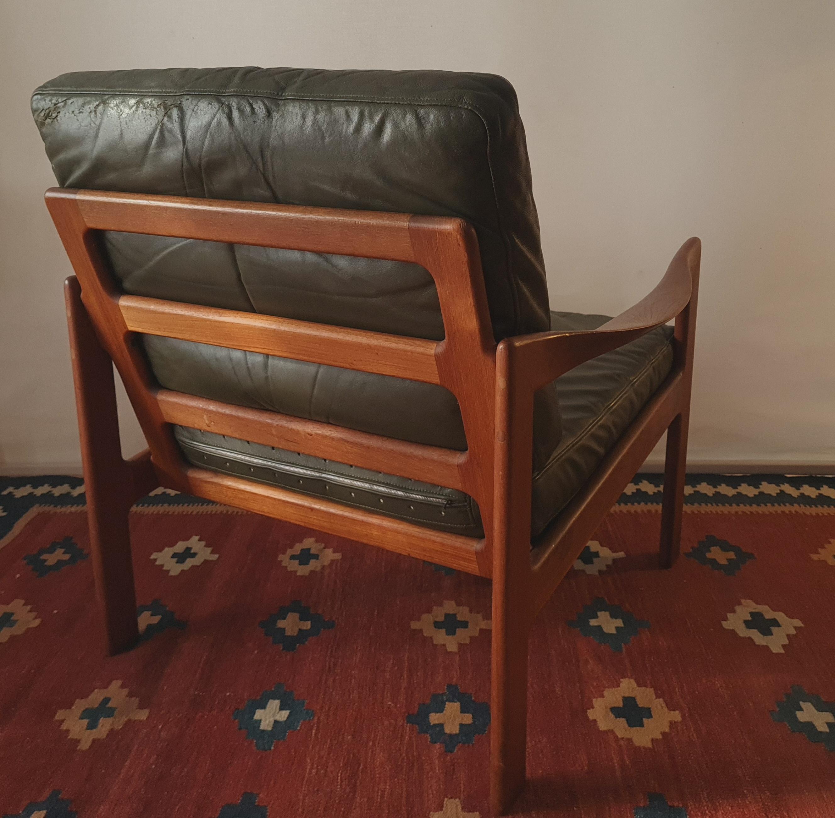 Illum Wikkelso armchair 1962 in Teak for Niels Eilersen In Fair Condition For Sale In Berlin, DE
