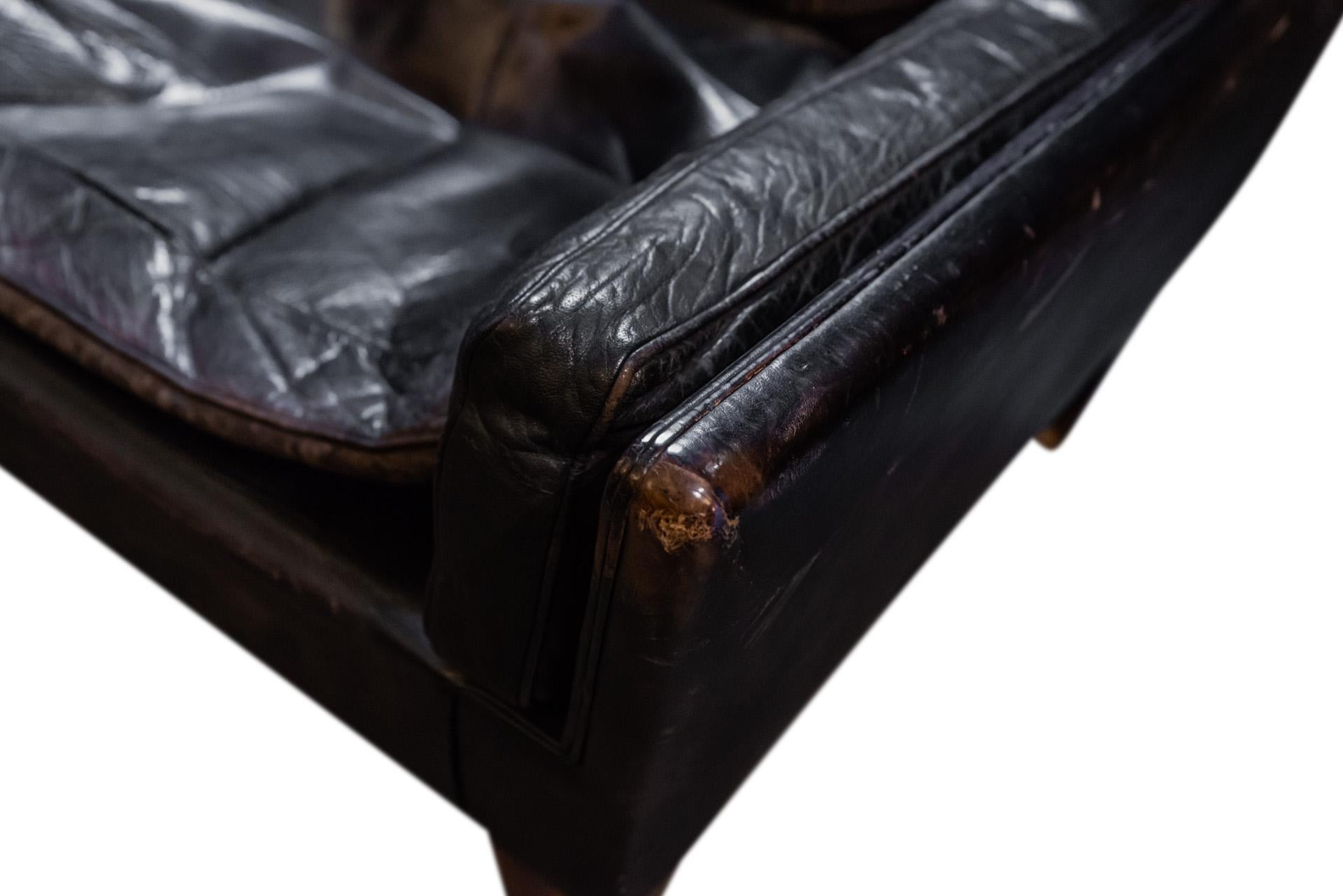 Illum Wikkelso, Armchair Model V11, circa 1970, Denmark 1