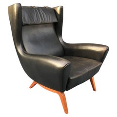 Chaise Longue Illum Wikkelso en Cuir Noir et Teck, Modèle 110