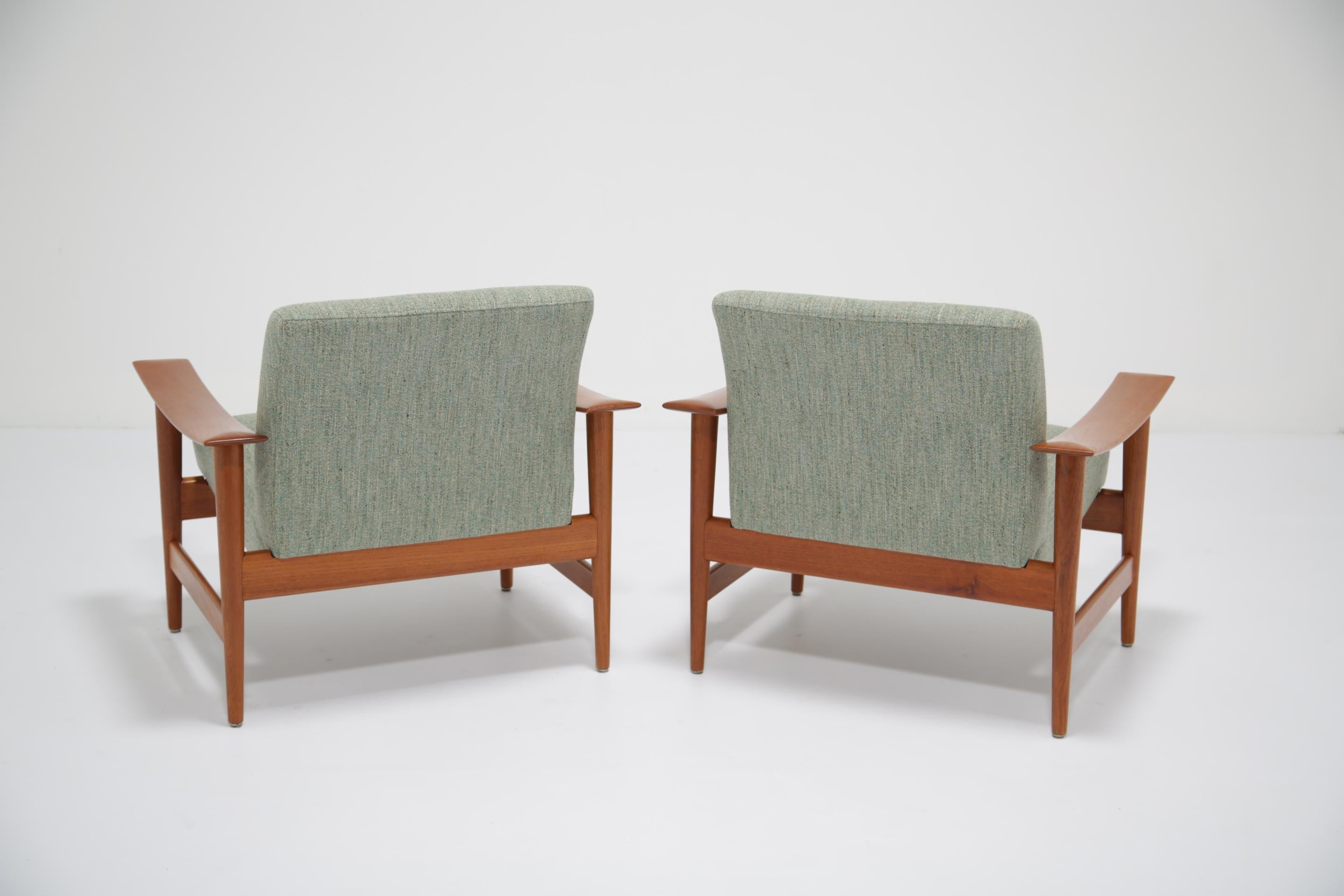 Illum Wikkelso für Niels Eilersen Modell 80 Teakholzsessel, dänisch um 1960 (Tischlerei) im Angebot