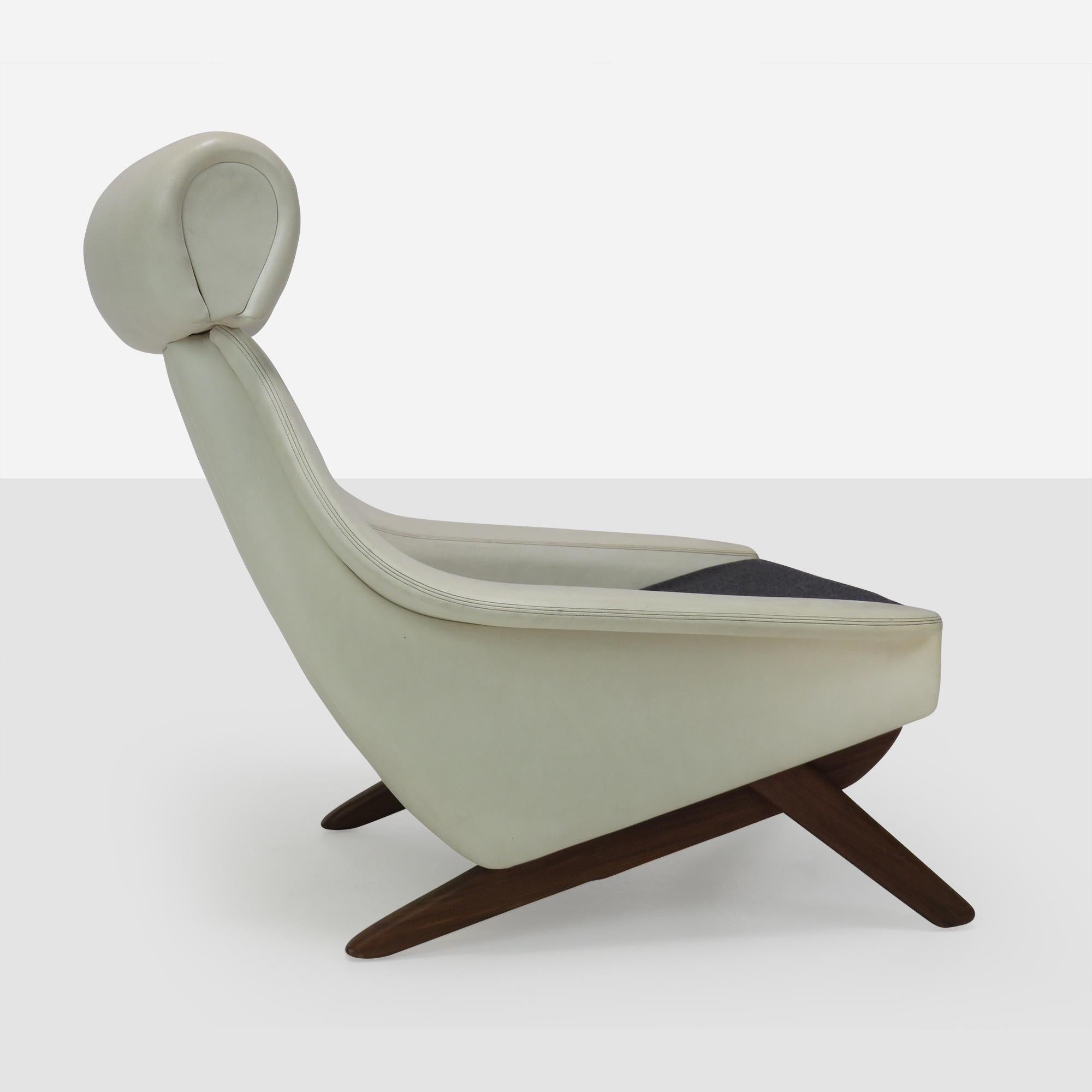 Ox Lounge Chair by Illum Wikkelso In Good Condition For Sale In San Francisco, CA