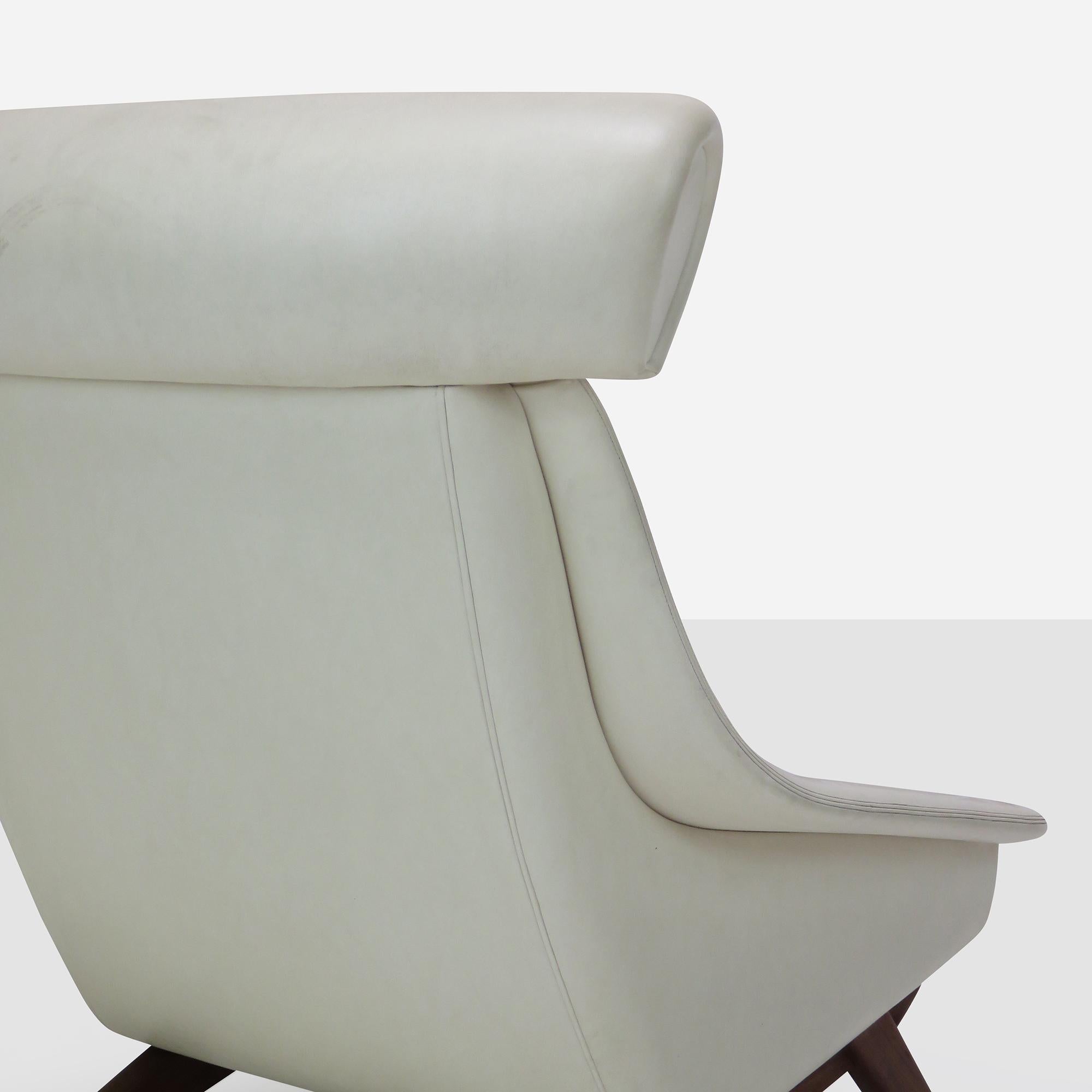 Mid-20th Century Ox Lounge Chair by Illum Wikkelso For Sale