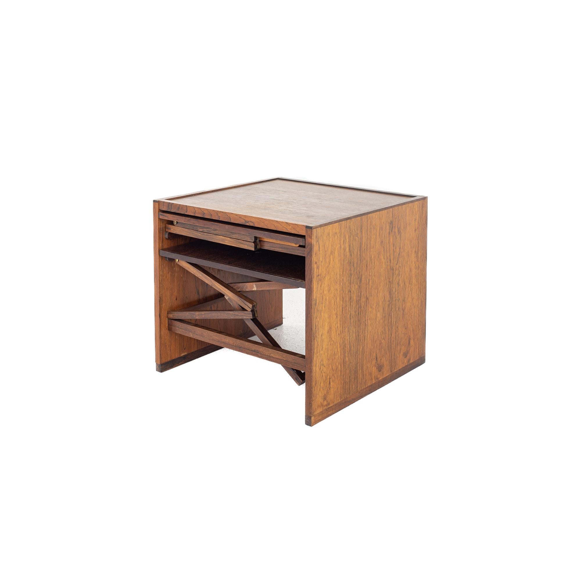 Illum Wikkelso Mid Century Rosewood Folding Snack Table Set For Sale 8
