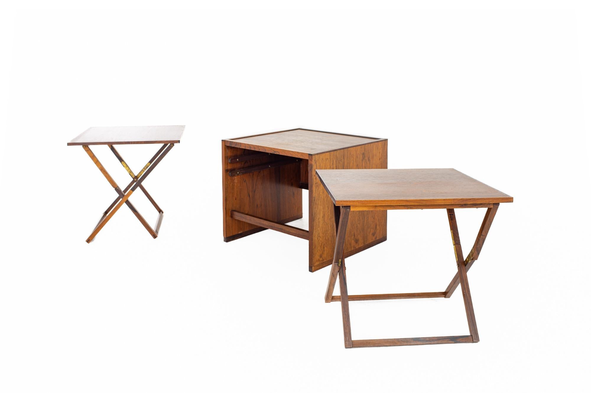 Mid-Century Modern Illum Wikkelso Mid Century Rosewood Folding Snack Table Set For Sale