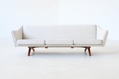 Illum Wikkelso Modell ML-140 dreisitziges Sofa Laursen Dänemark 1960