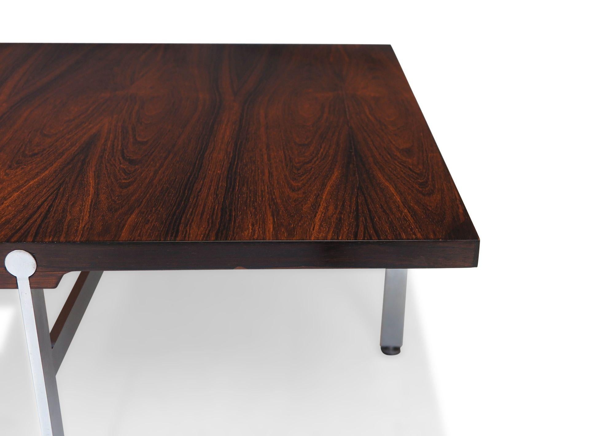 Illum Wikkelso Rosewood and Steel Midcentury Danish Coffee Table In Good Condition For Sale In Oakland, CA
