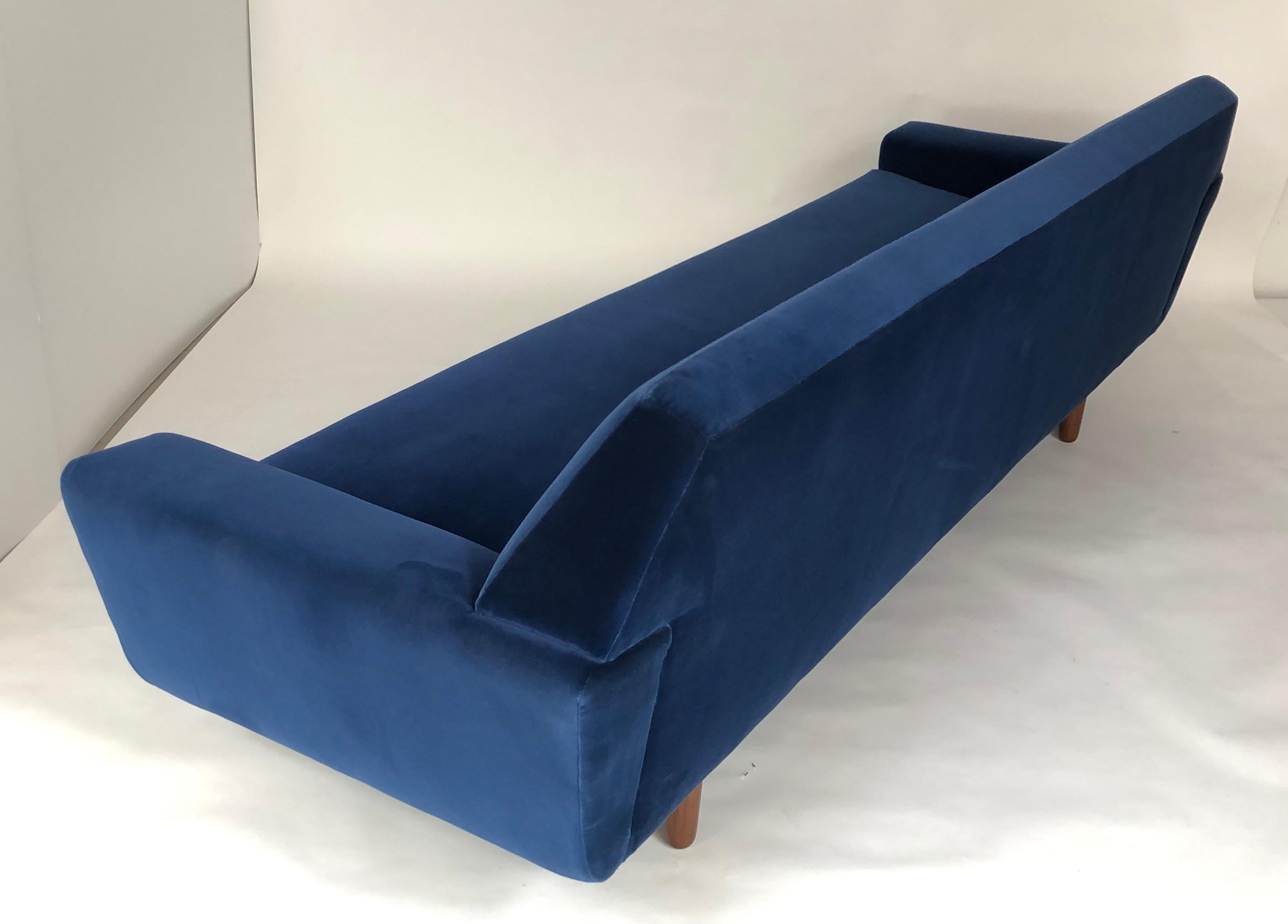 Mid-20th Century Illum Wikkelsø Sofa For Sale