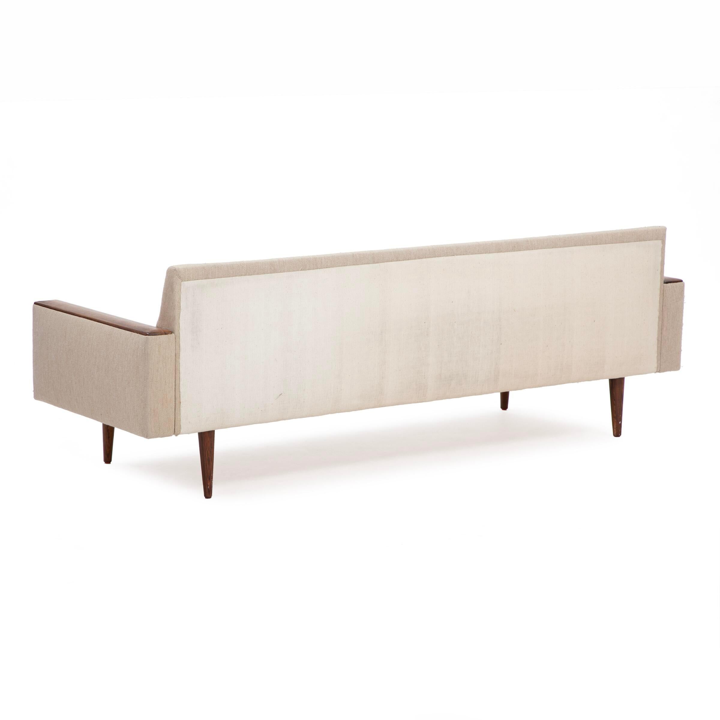 Illum Wikkelso Sofa Model No. 10 aus Wolle und Palisanderholz von Soren Willadsen, 1960er Jahre (Dänisch) im Angebot