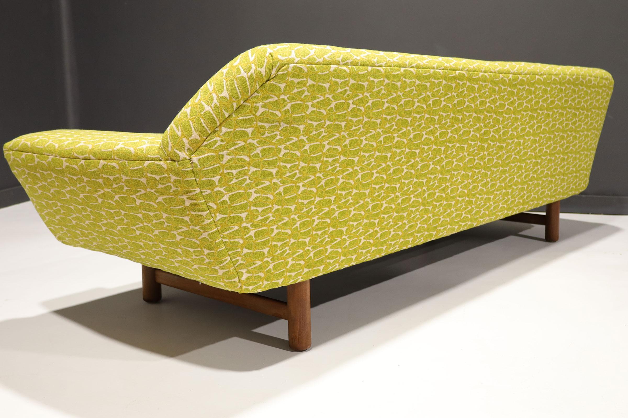 Sofa im Illum Wikkelso-Stil mit neuer Polsterung im Angebot 3