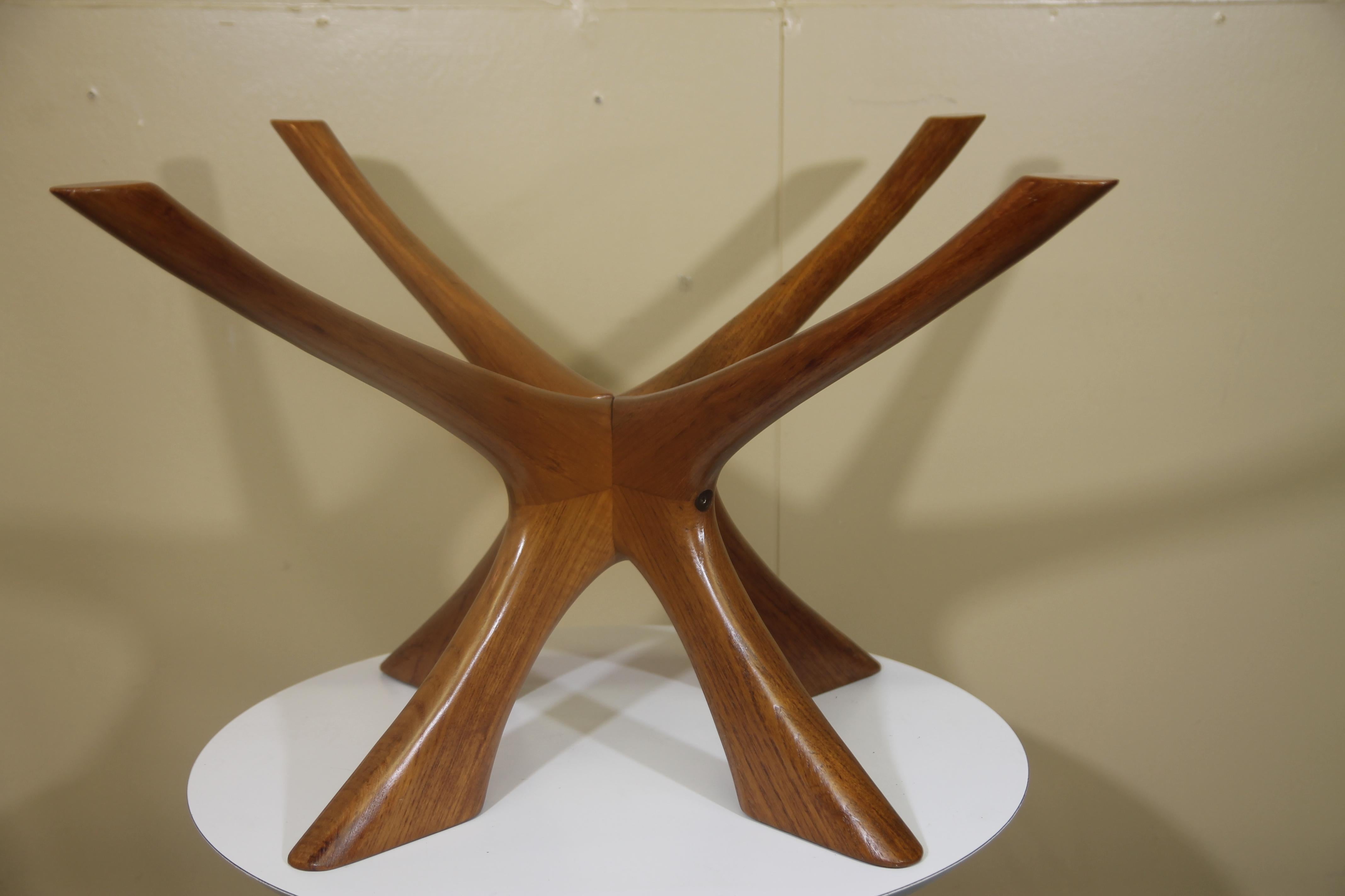 Iconic Illum Wikkelso for CFC Silkeborg Mfg T118 teak coffee table with glass top. Great design from the 1960s. Table came from the original person who purchased this coffee table.