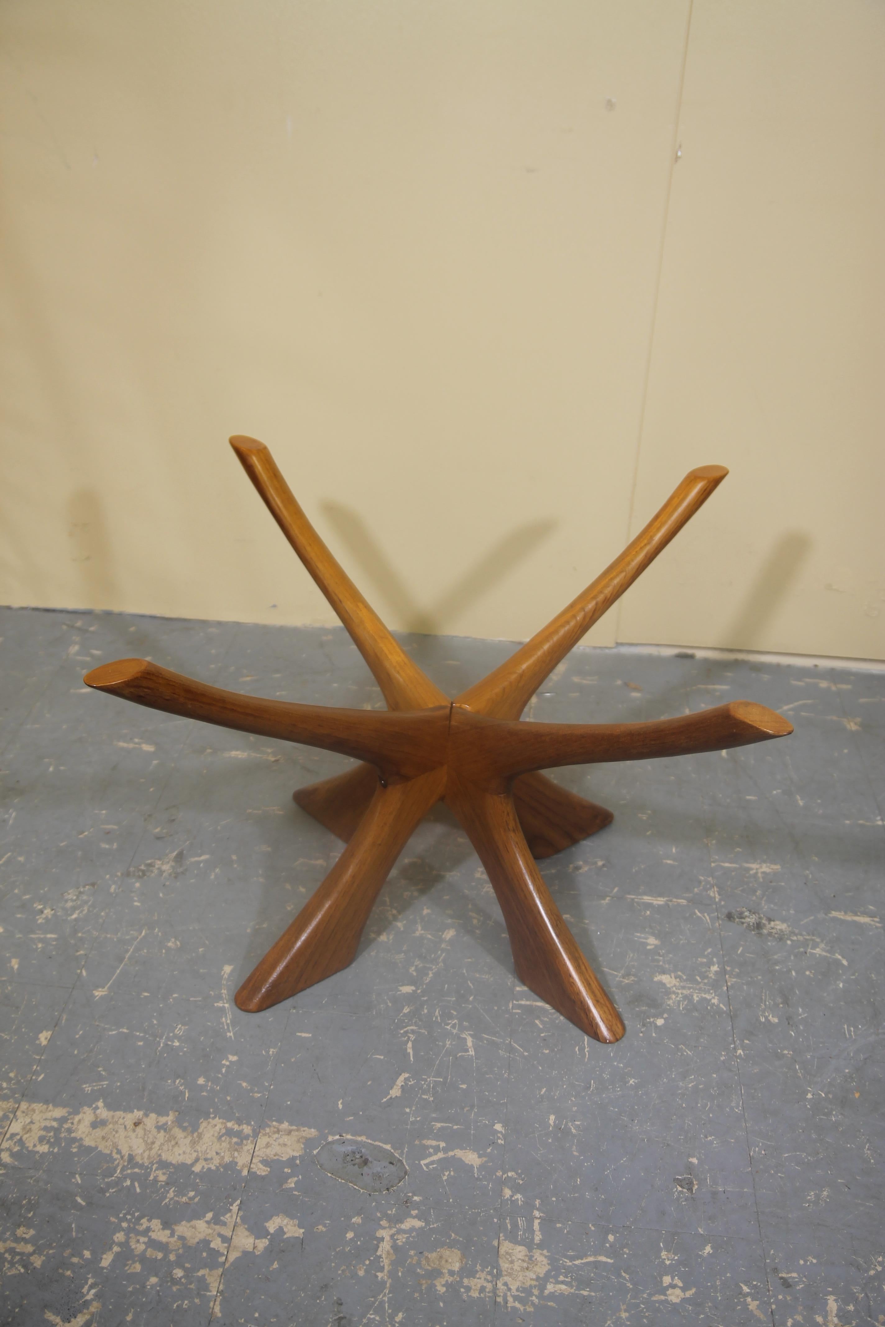 Illum Wikkelso T118 Teak Coffee Table In Good Condition In Asbury Park, NJ