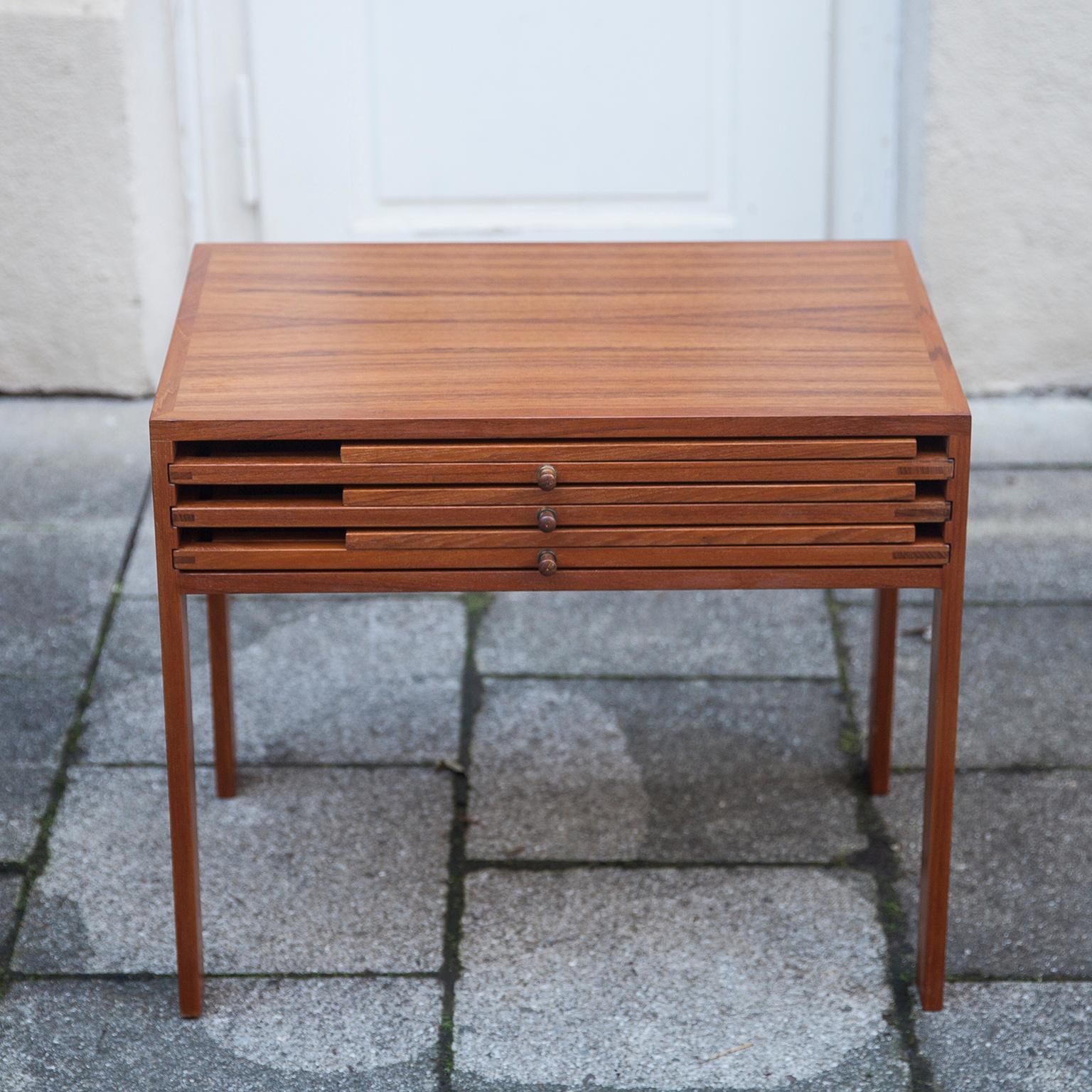 Danish Illum Wikkelso Teak Folding Table, 1960s For Sale