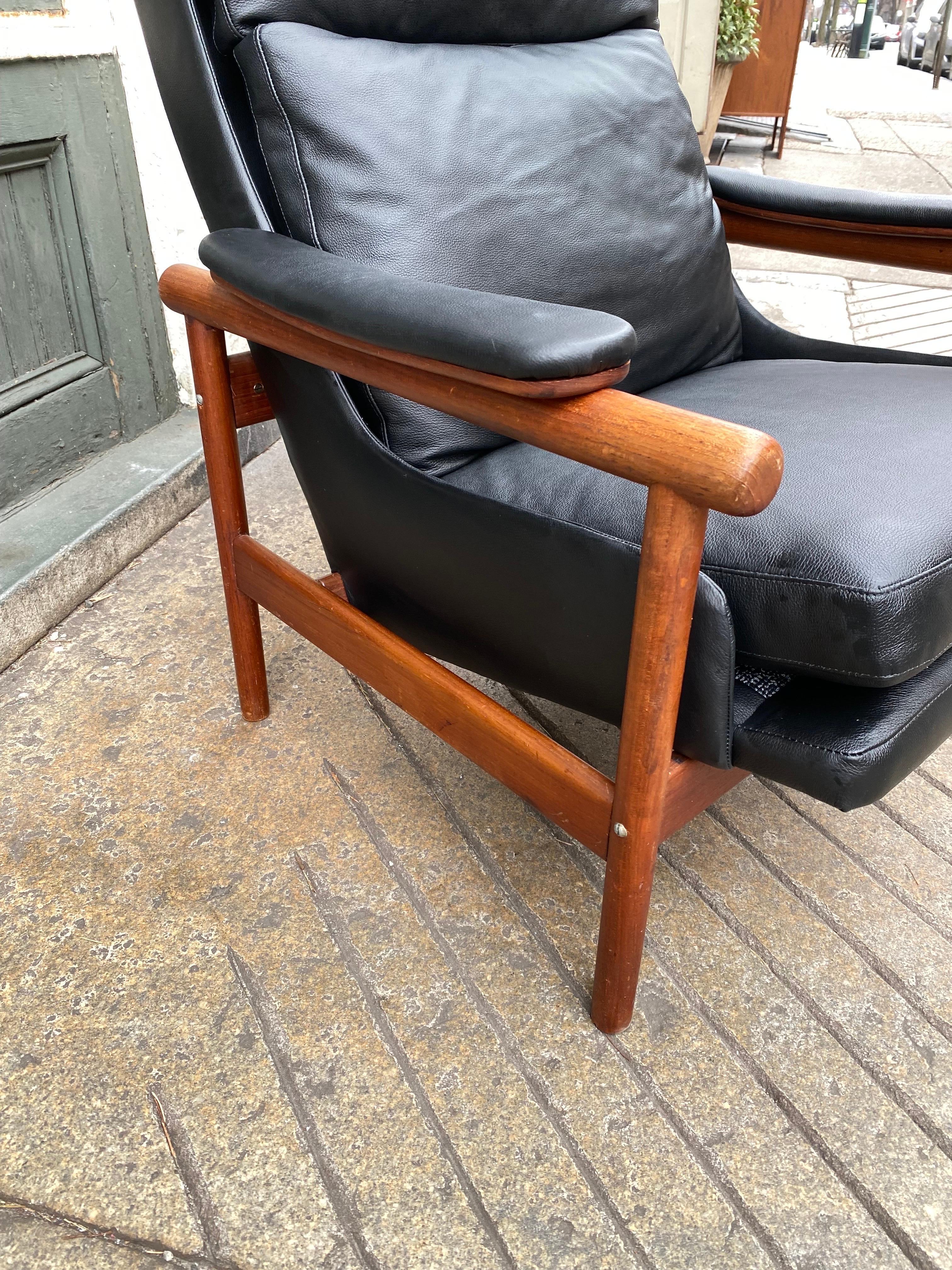 Danish Illum Wikkelso “Wiki “ Leather Lounge Chair for Kofoeds