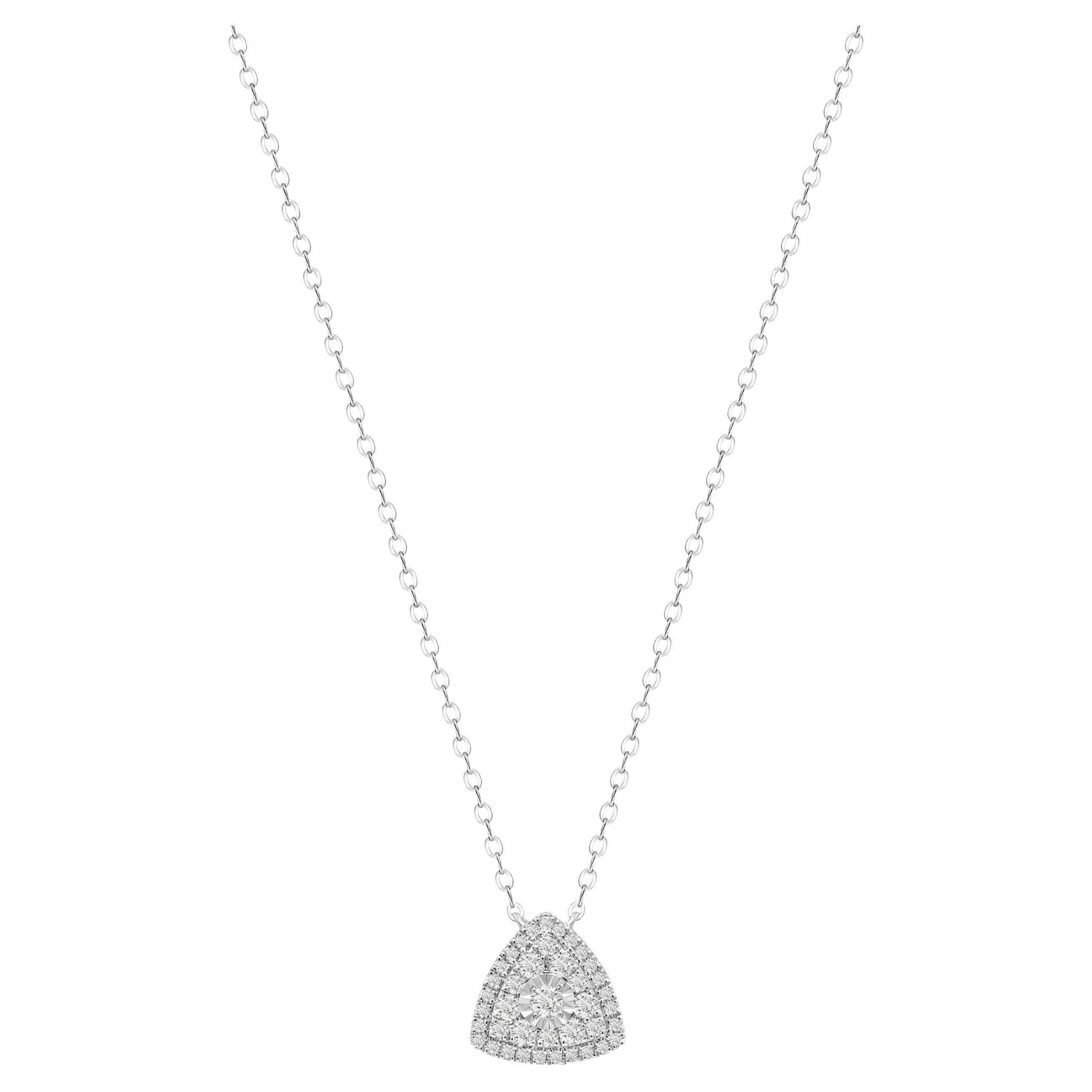 Collier double halo lumineux Trillion TW de Rupali Adani Fine Jeweller en vente